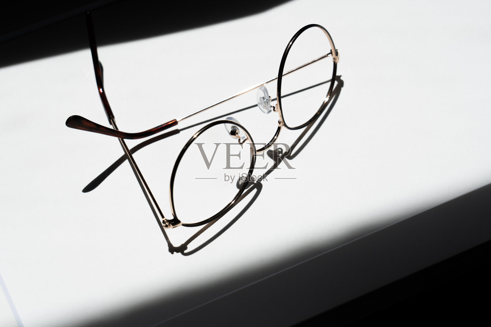 眼镜照片摄影图片