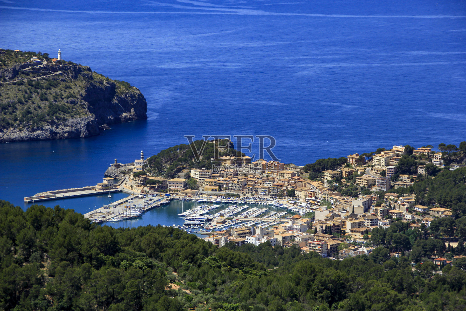 西班牙马略卡岛的索勒港照片摄影图片