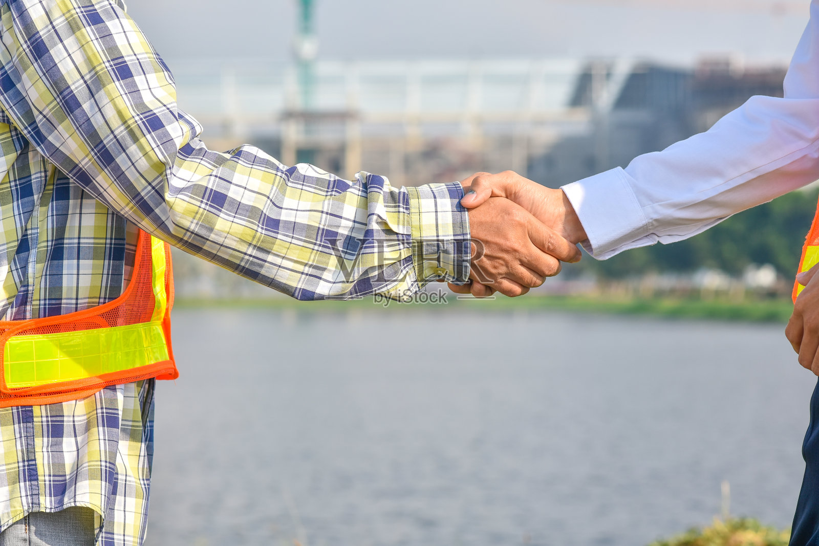 21、合人之手握手商业伙伴成功，握手理念照片摄影图片