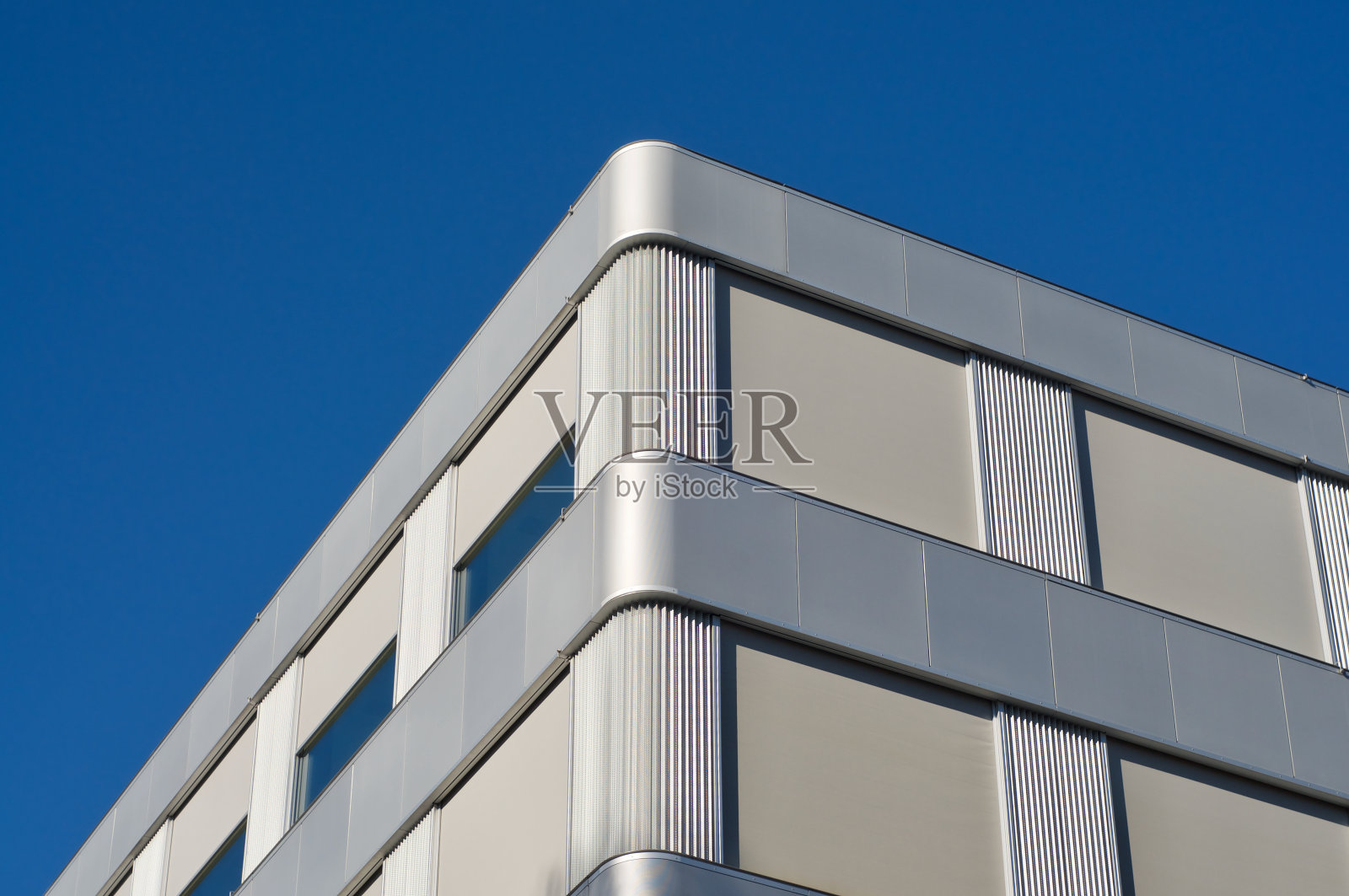 瑞士卢加诺的现代办公建筑立面照片摄影图片