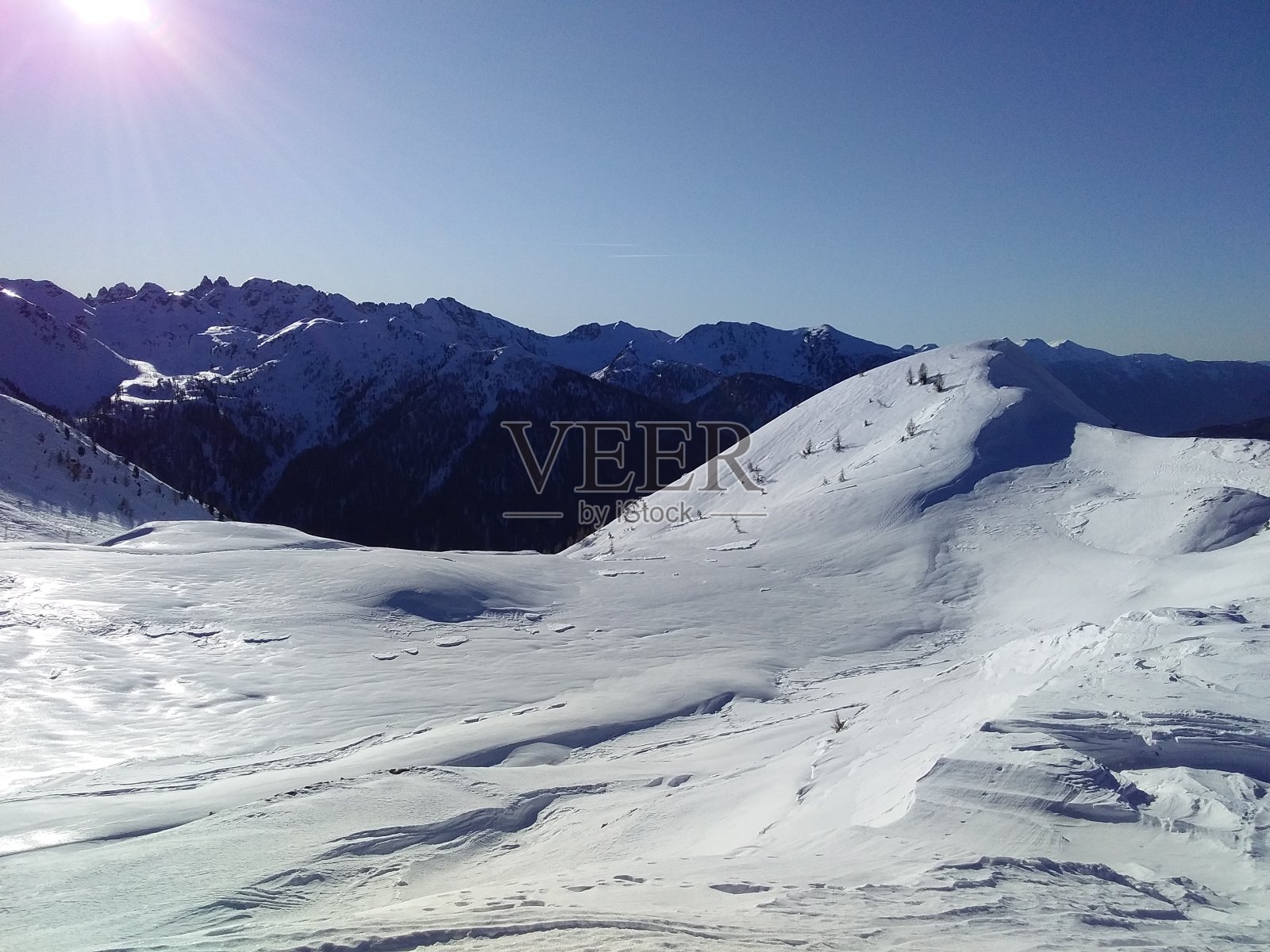 拉戈莱山脉照片摄影图片