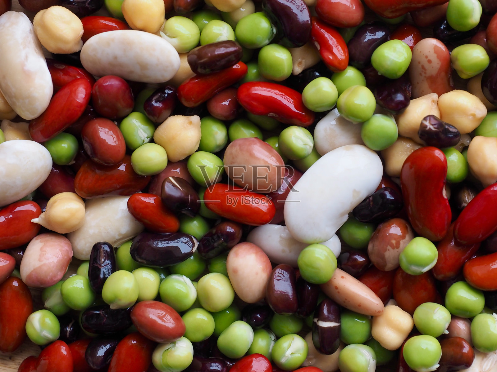 各种颜色的新鲜有机豆子照片摄影图片