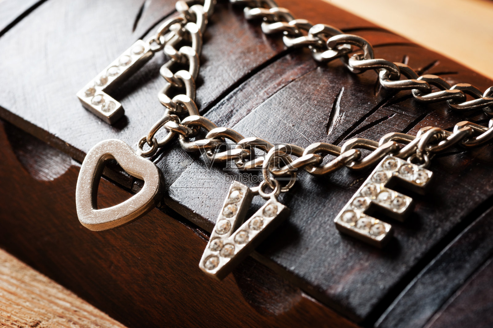 摘要爱这个词照片摄影图片