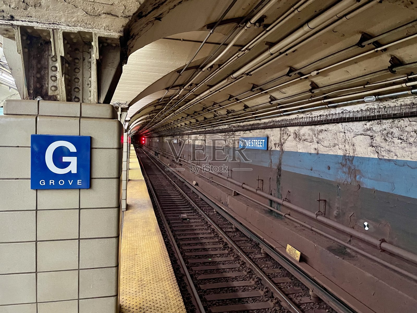 格罗夫街:路径-地铁站-纽约市和泽西城照片摄影图片