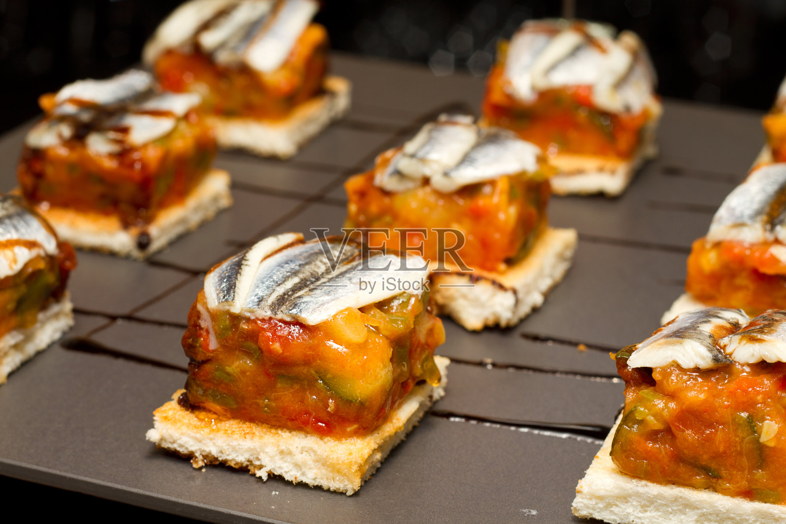 巴斯克地区的西班牙小吃照片摄影图片