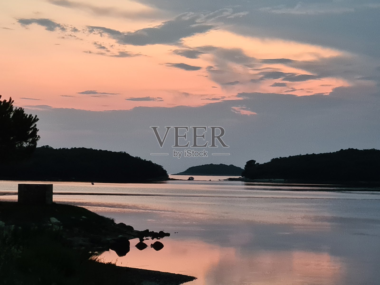 海上日落照片摄影图片