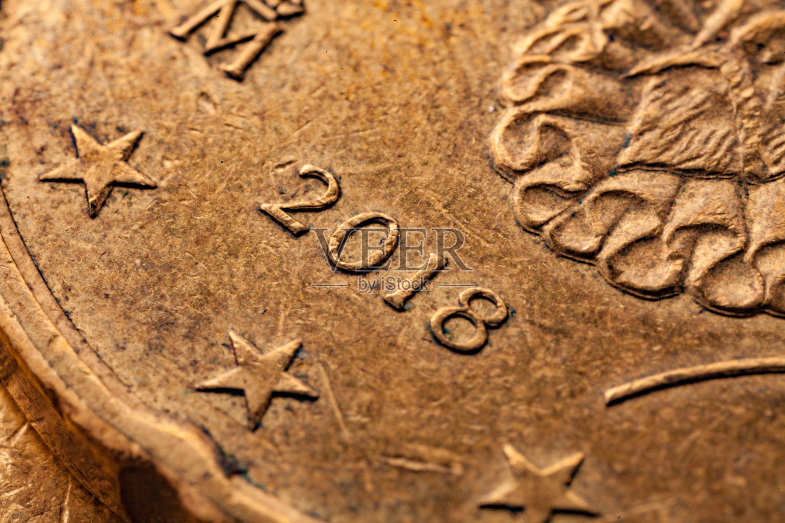 一系列欧元硬币的微距镜头。20美分的反面。2018制造年。西班牙国家照片摄影图片