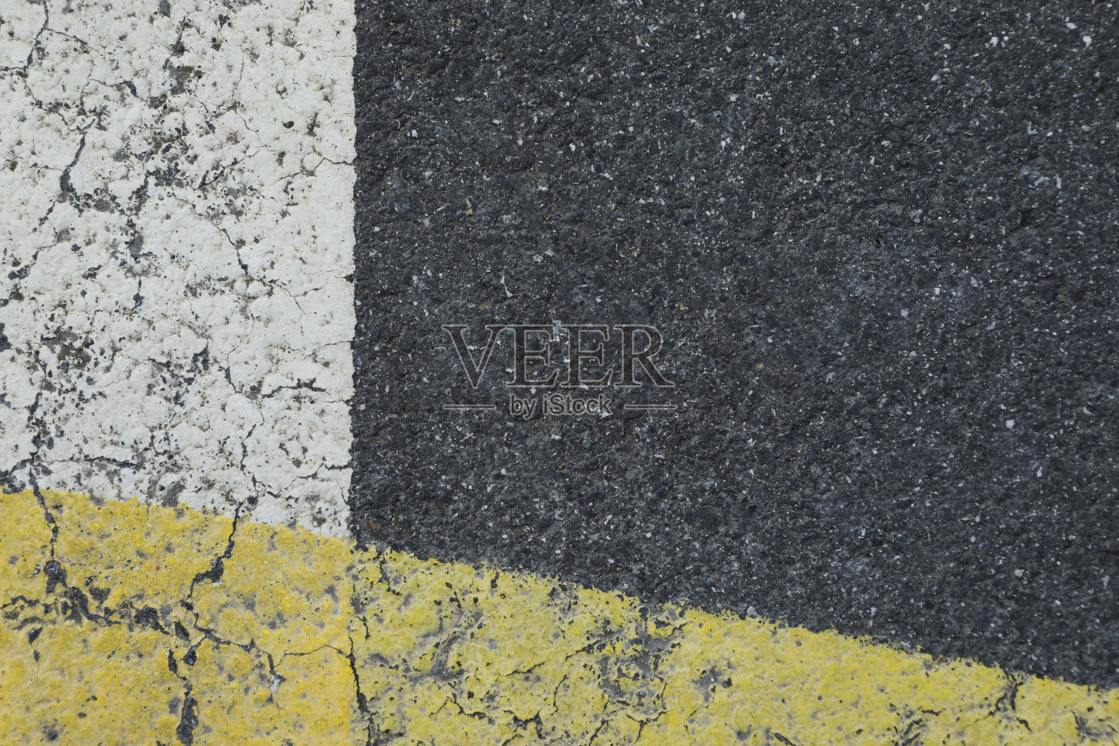 路面上的沥青痕迹照片摄影图片