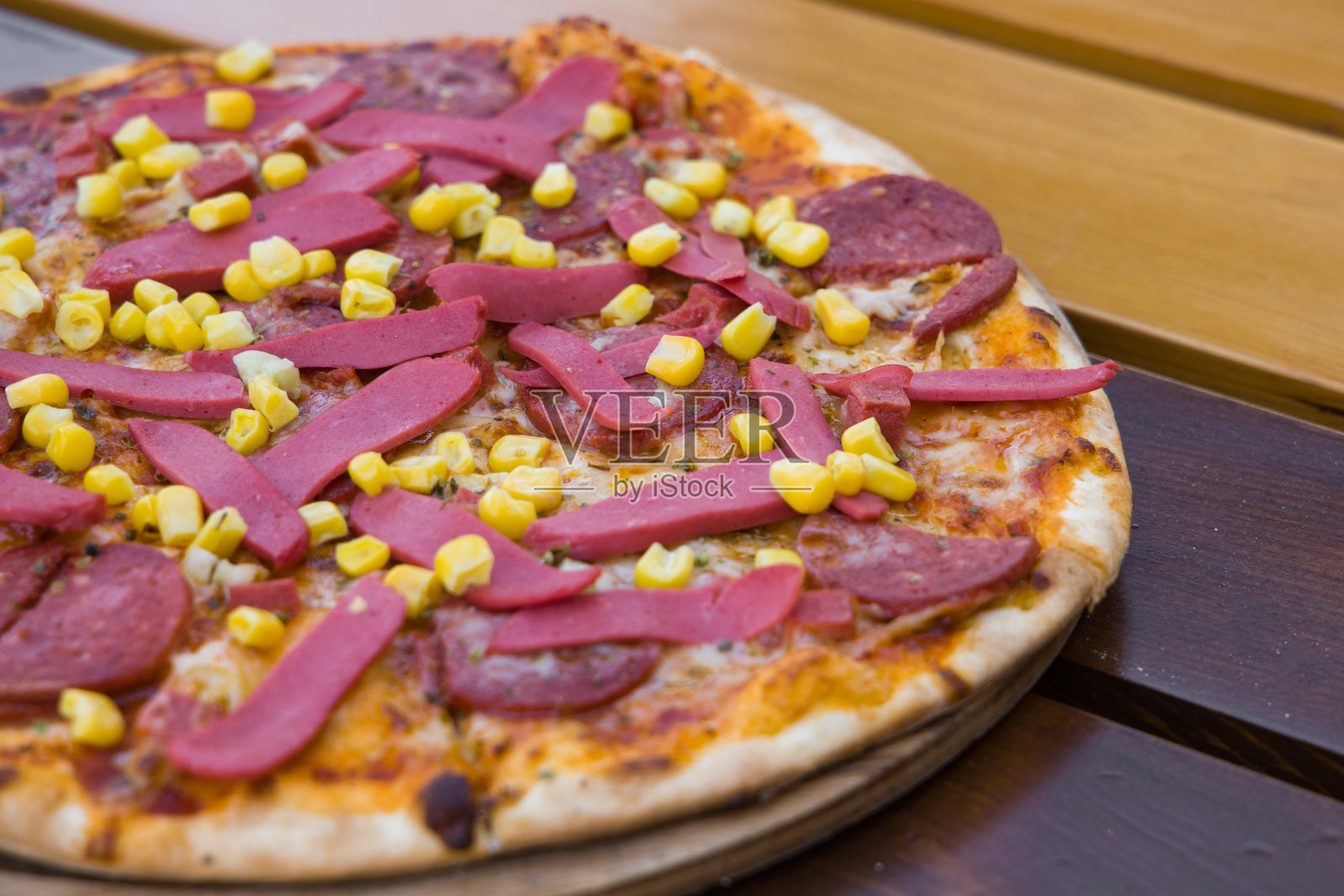 新鲜的意大利披萨照片摄影图片