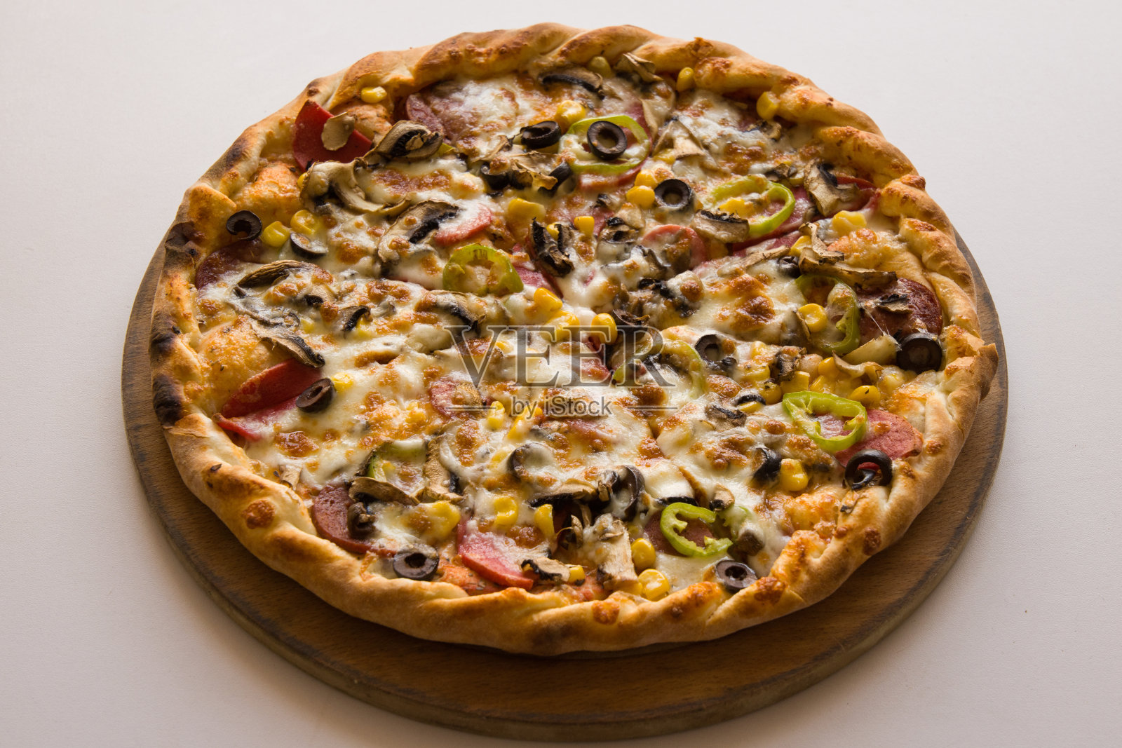 新鲜的意大利披萨照片摄影图片