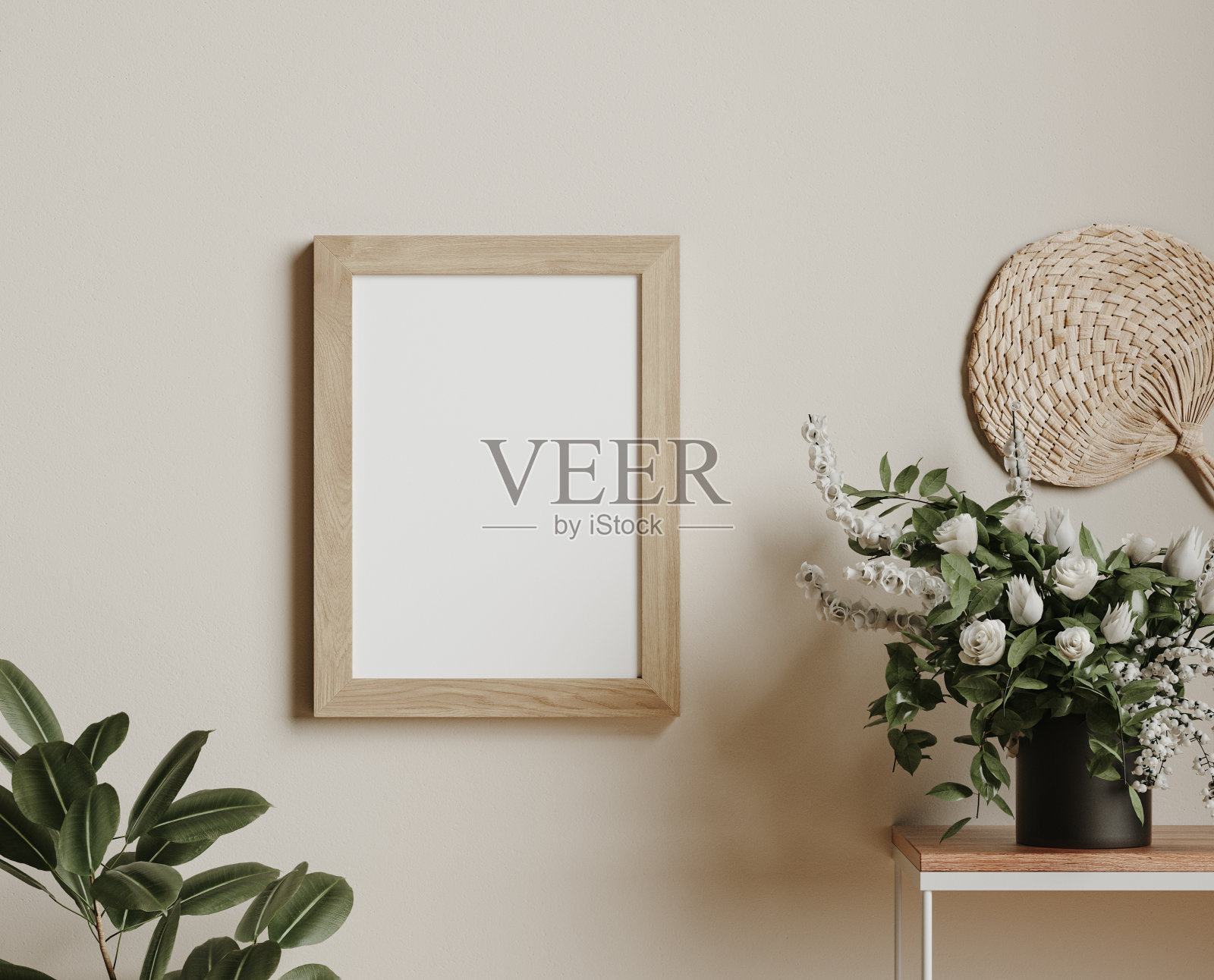 模拟框架在舒适的米色家庭室内背景，波西米亚风格照片摄影图片