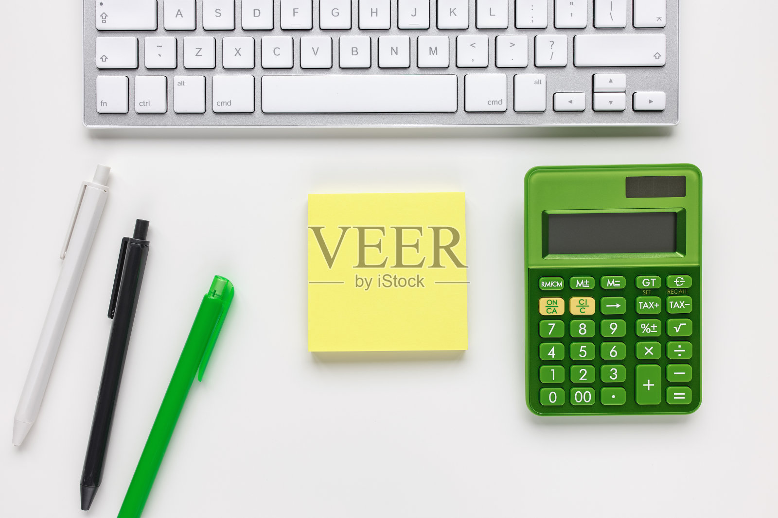 键盘，笔记本模拟和计算器照片摄影图片