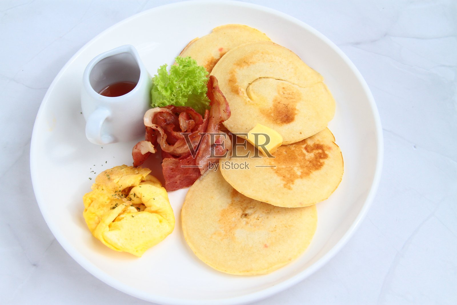 培根蛋煎饼照片摄影图片