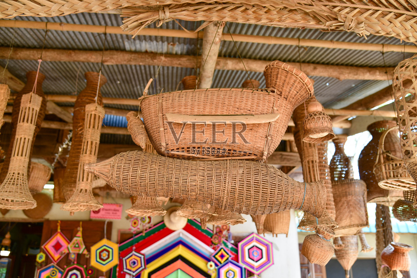 竹藤编织用具，泰克郎人的古老物品，班科诺伊，在泰克郎博物馆展出照片摄影图片