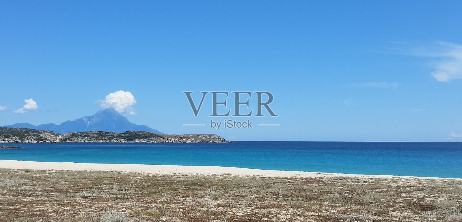 希腊哈尔基迪基海岸荒凉的沙滩照片摄影图片