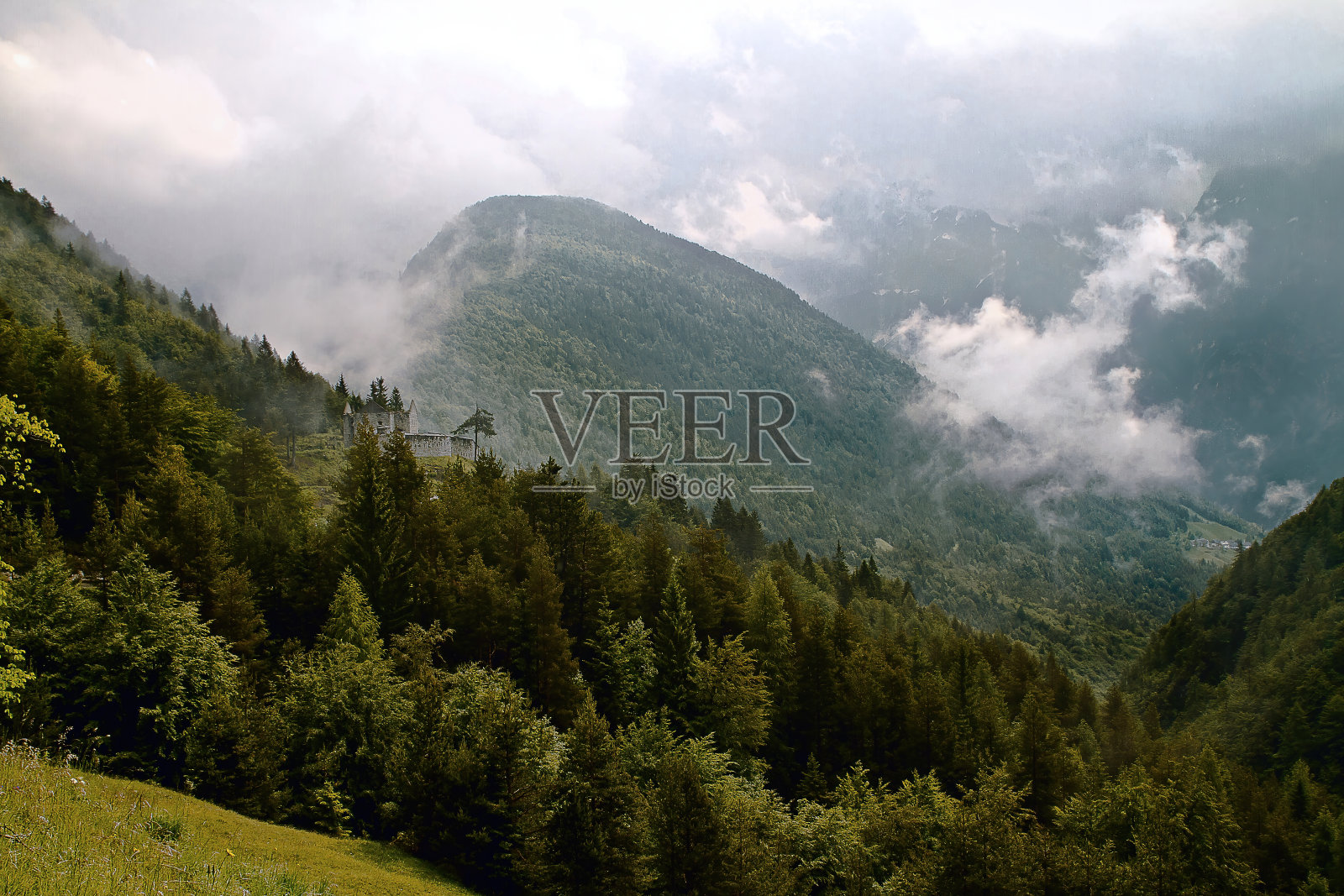 山中堡垒照片摄影图片