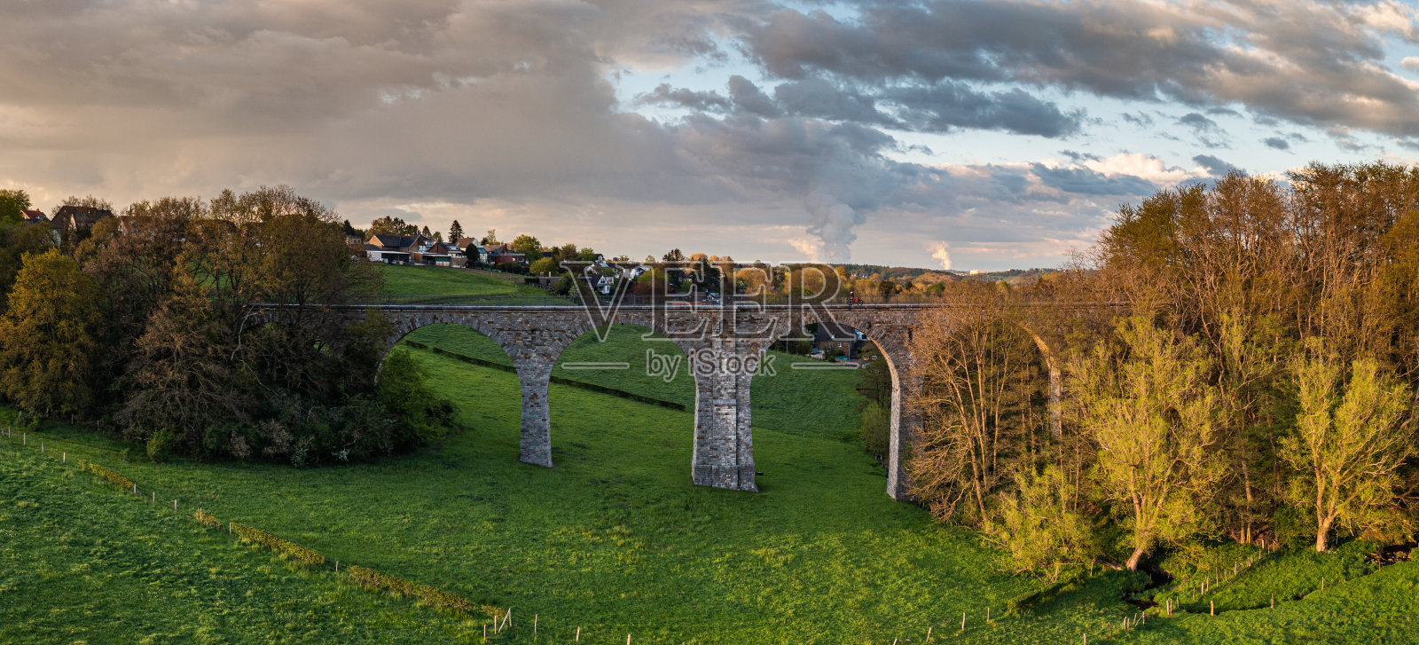 文巴恩高架桥亚琴照片摄影图片