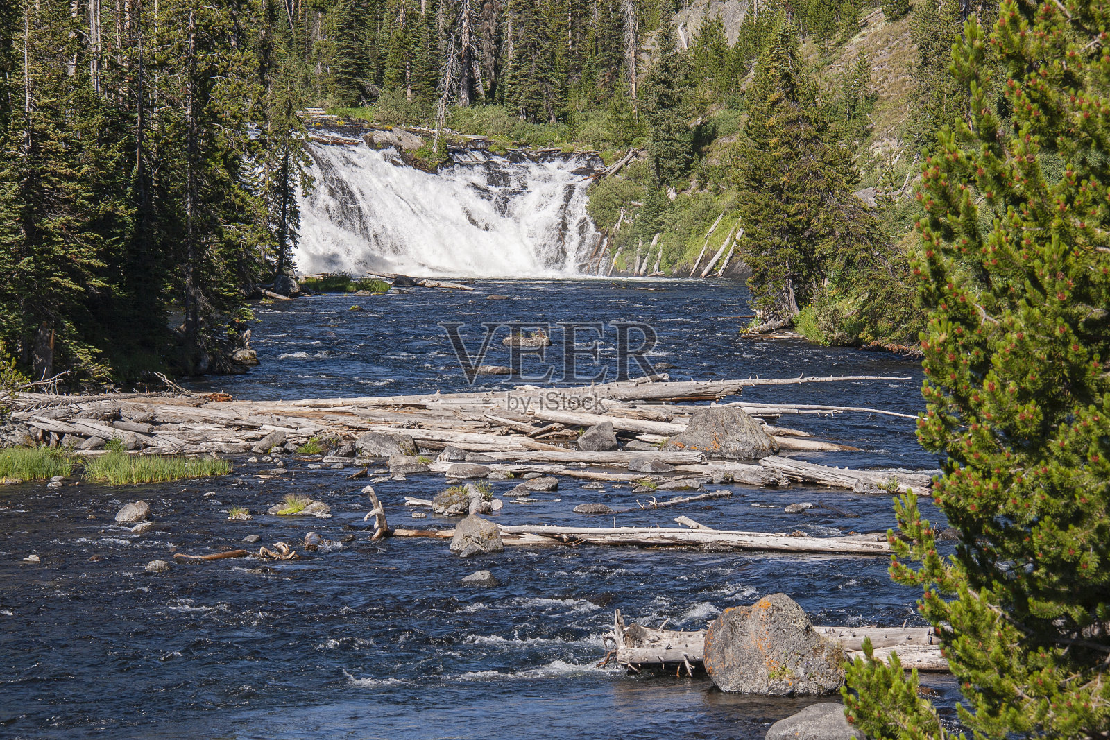 刘易斯瀑布照片摄影图片