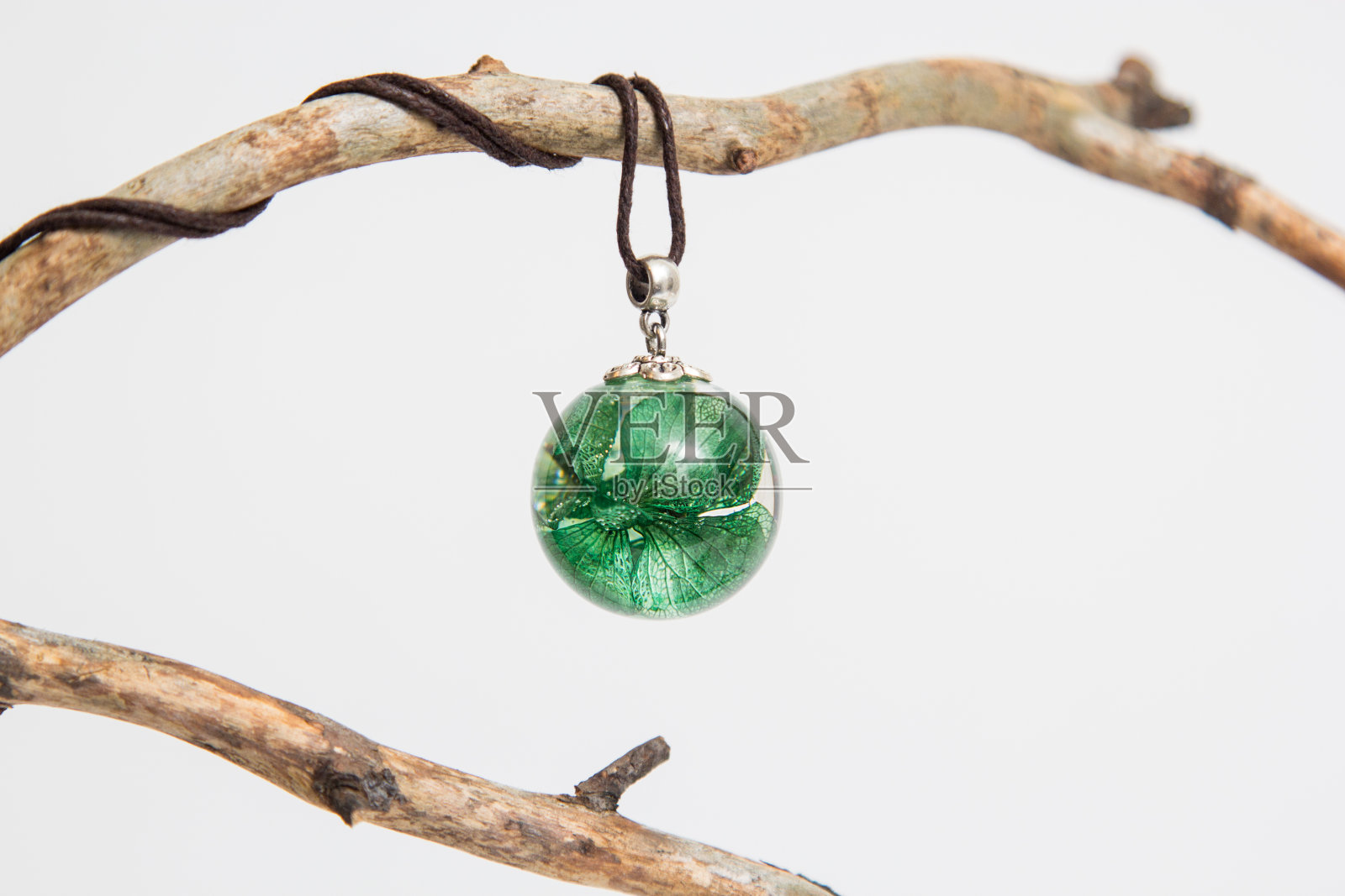 真花环氧树脂，珠宝照片摄影图片