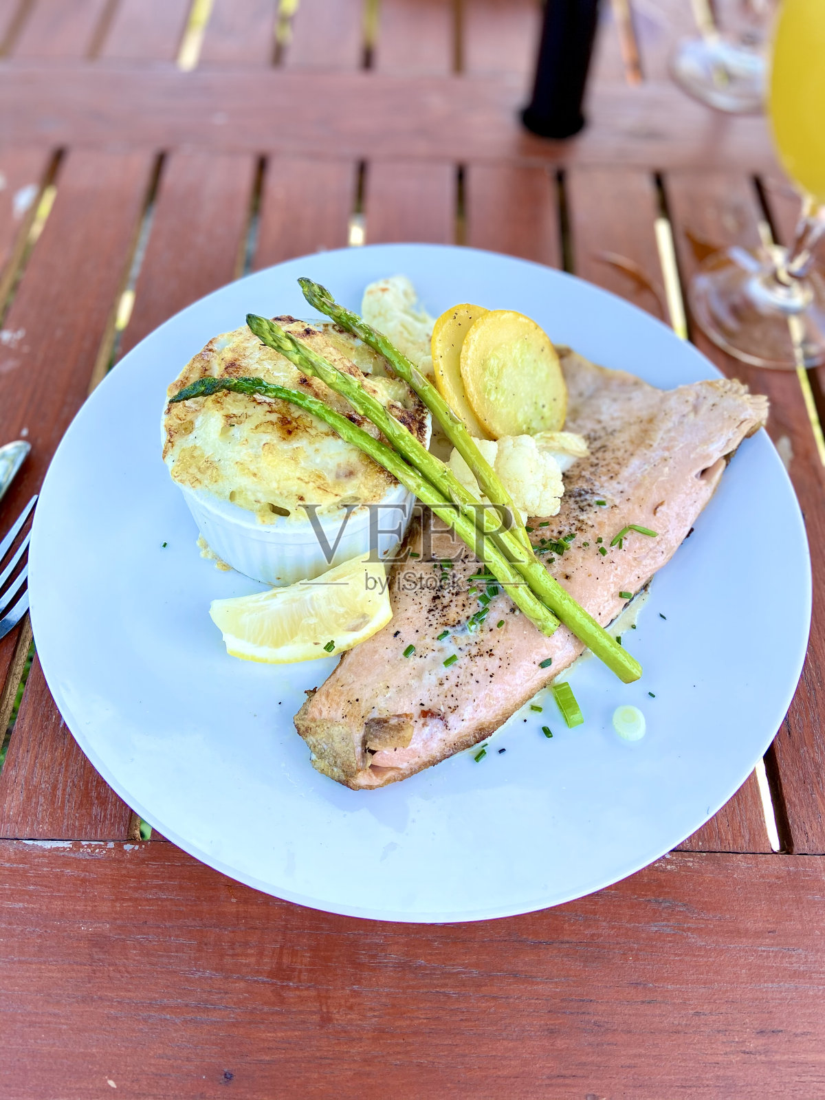夏天的第一天照片摄影图片
