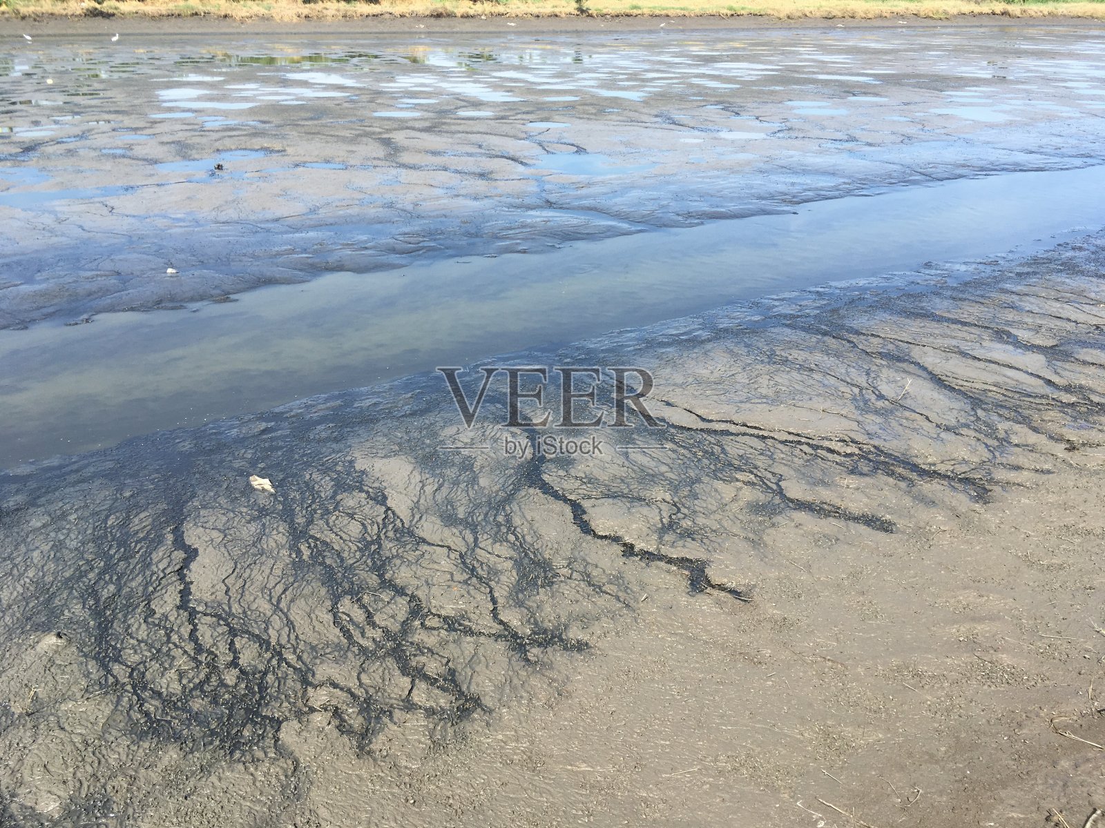 泰国乡村的肮脏泥泞照片摄影图片