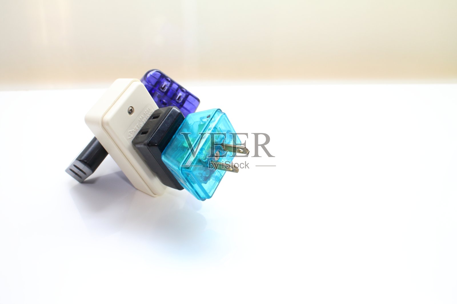 连接电源板照片摄影图片