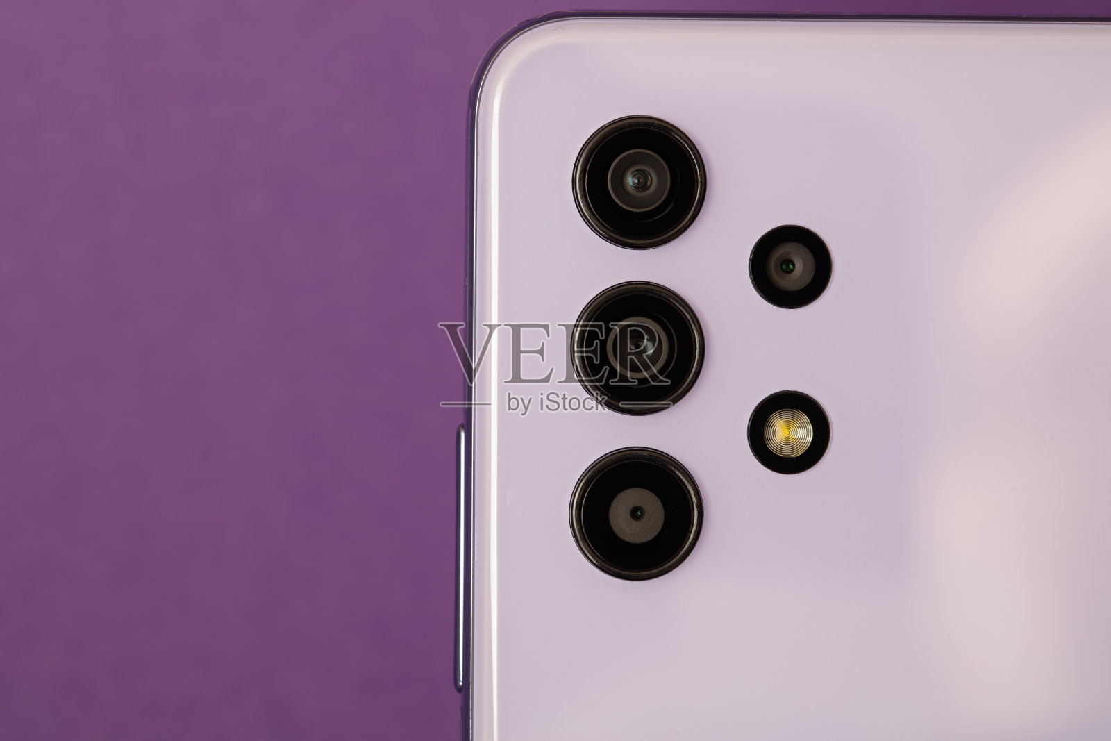 紫色的智能手机照片摄影图片