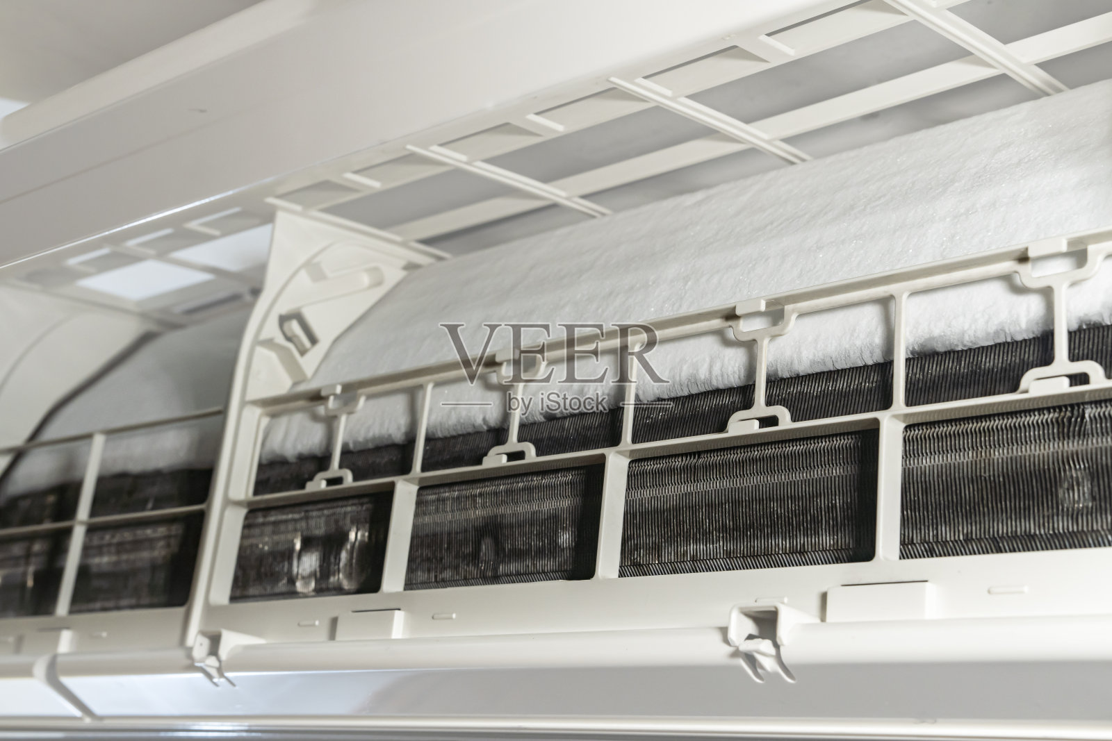 空调内部结冰照片摄影图片