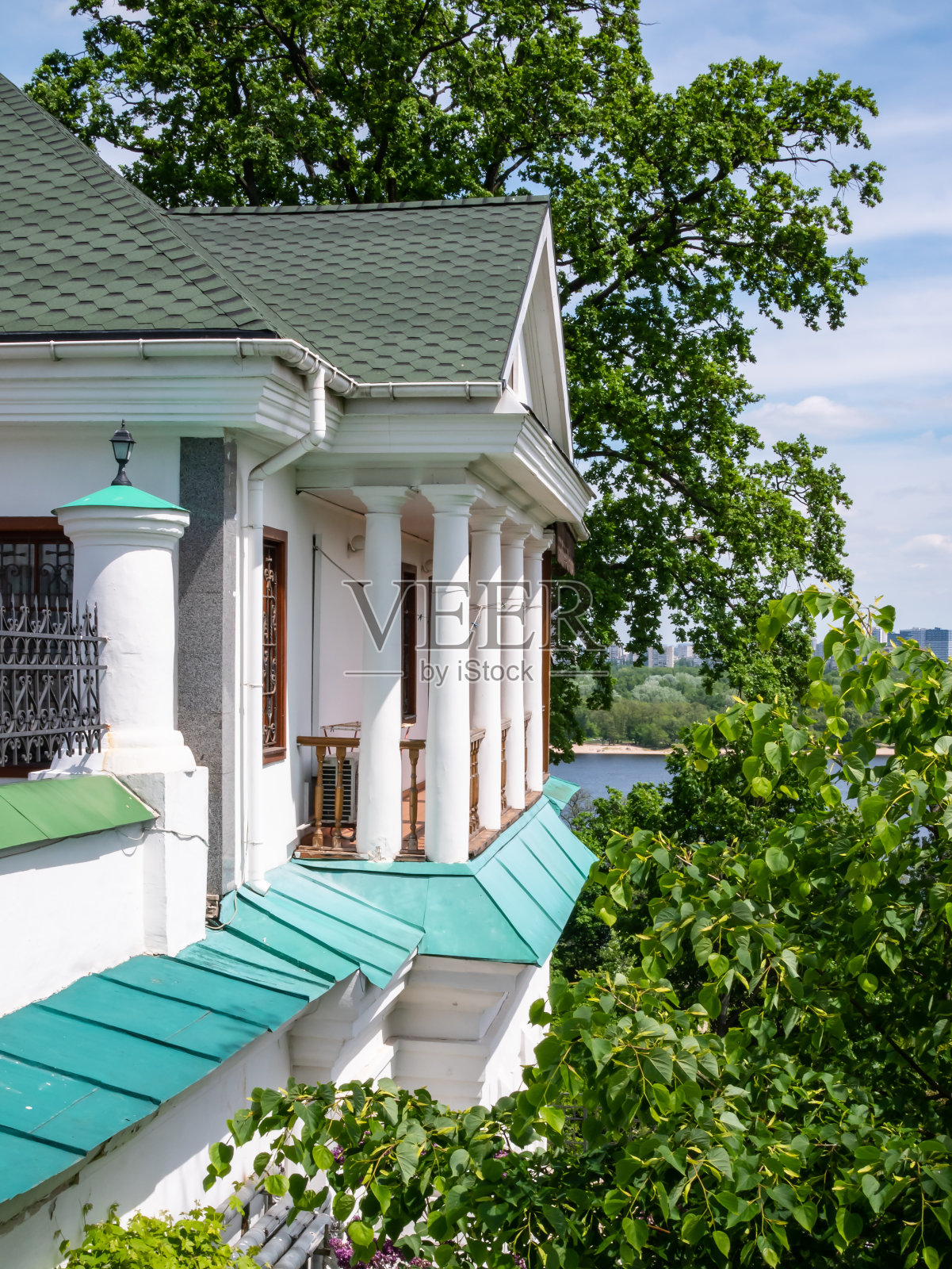 基辅·佩切尔斯克·拉夫拉，内部建筑、教堂和公园外部的细节。照片摄影图片