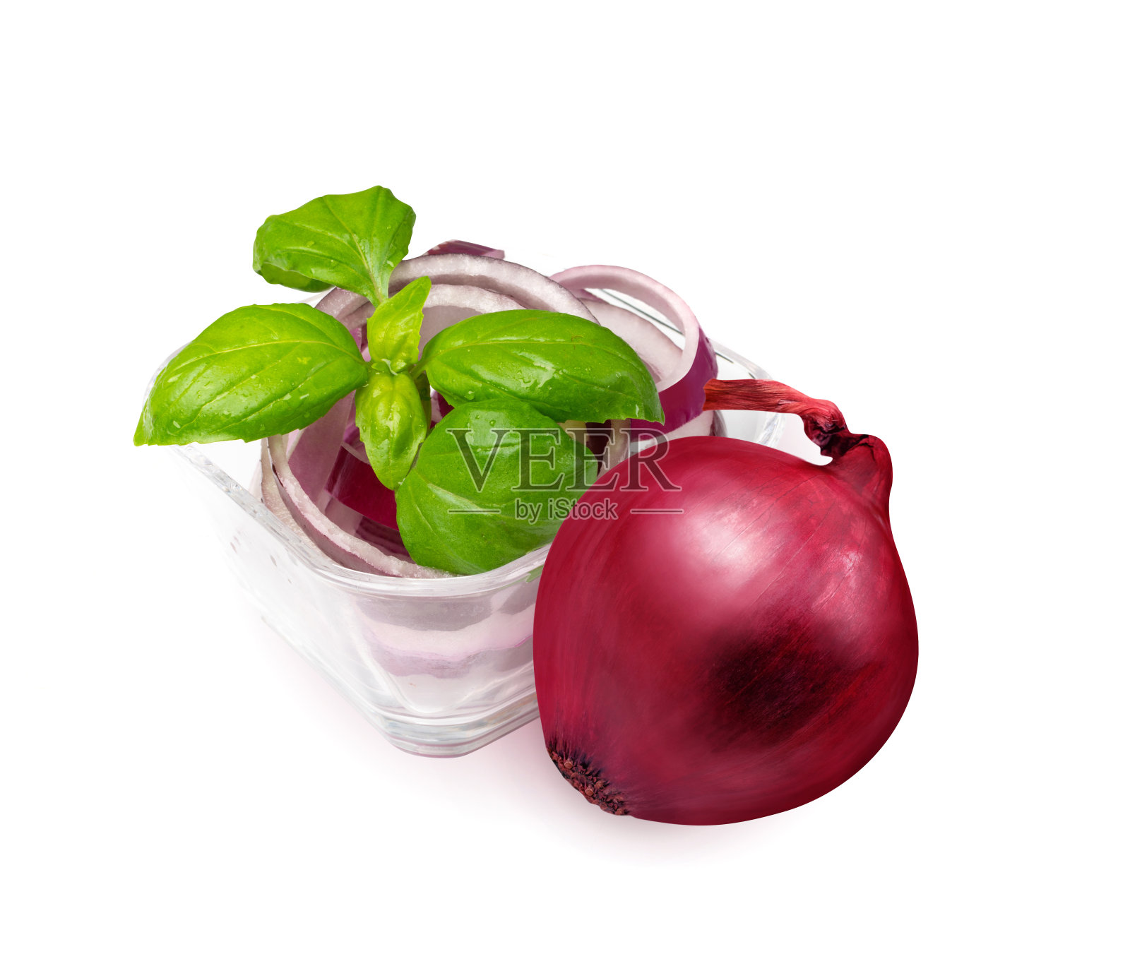 红洋葱或紫洋葱切片照片摄影图片