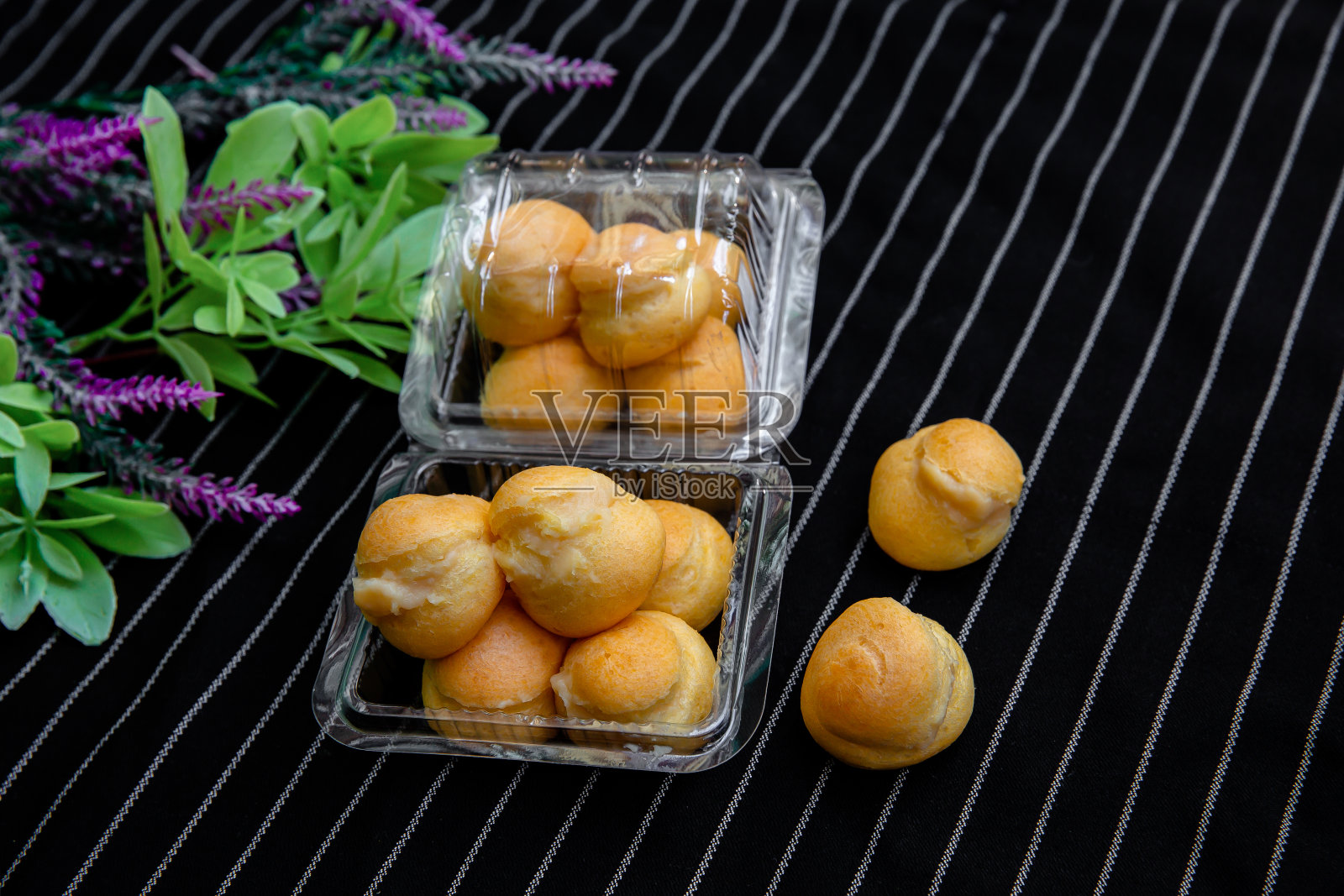 采购产品泰国，泡芙糕点，泡芙，奶油-乳制品，背景照片摄影图片