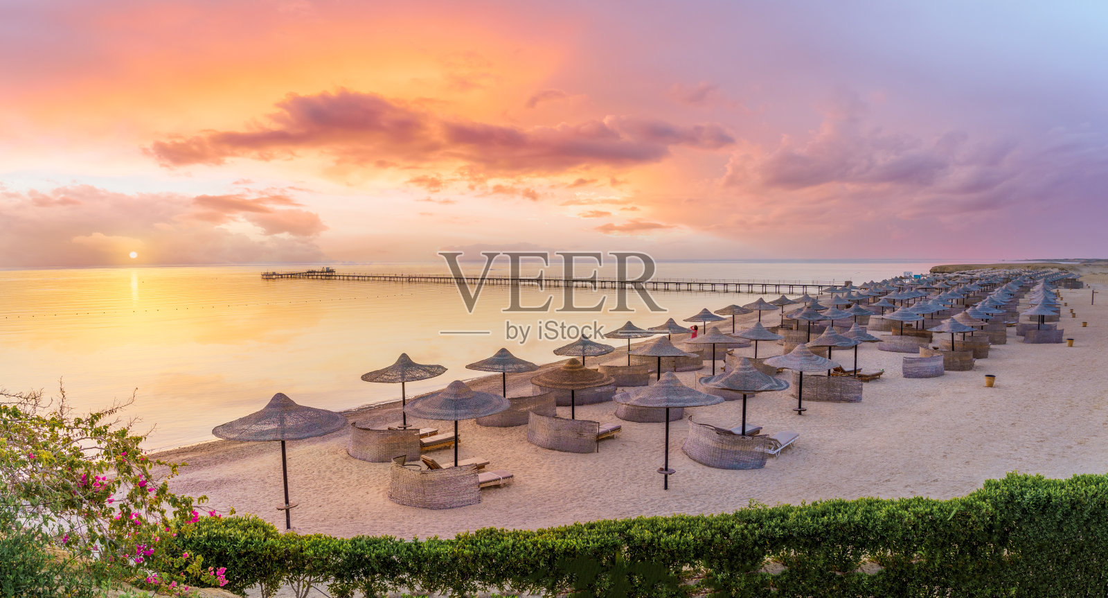 马萨阿拉姆日出海滩景观照片摄影图片