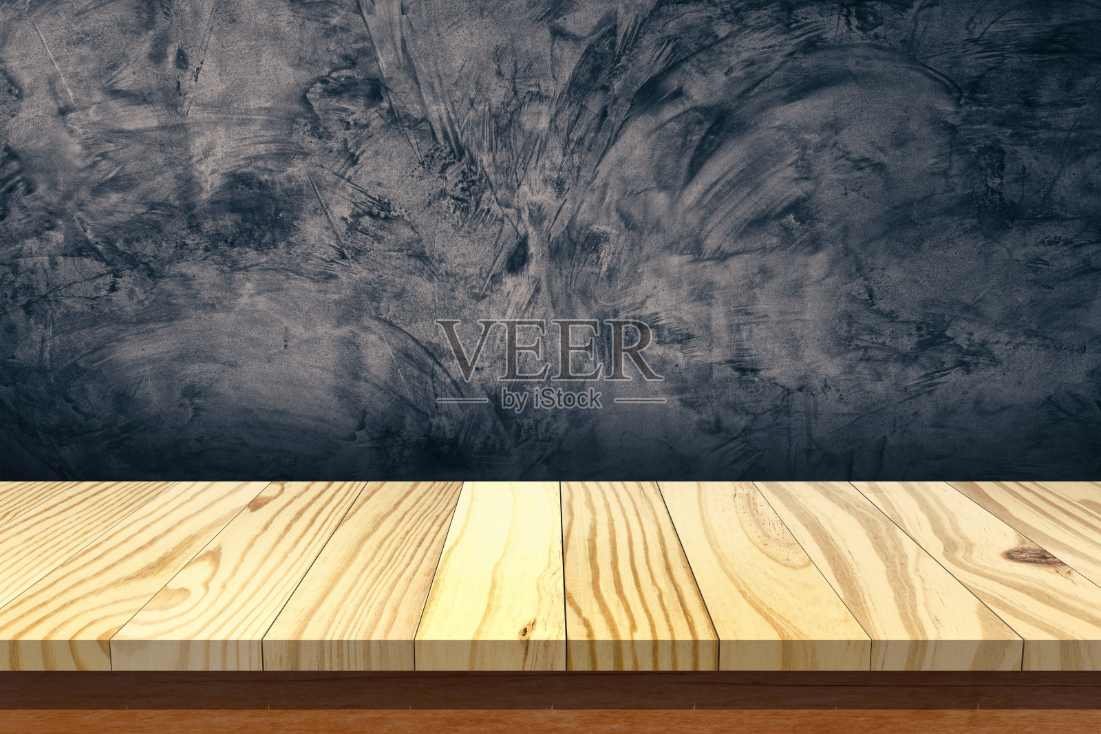 棕色木桌与灰色混凝土表面墙背景阁楼风格照片摄影图片