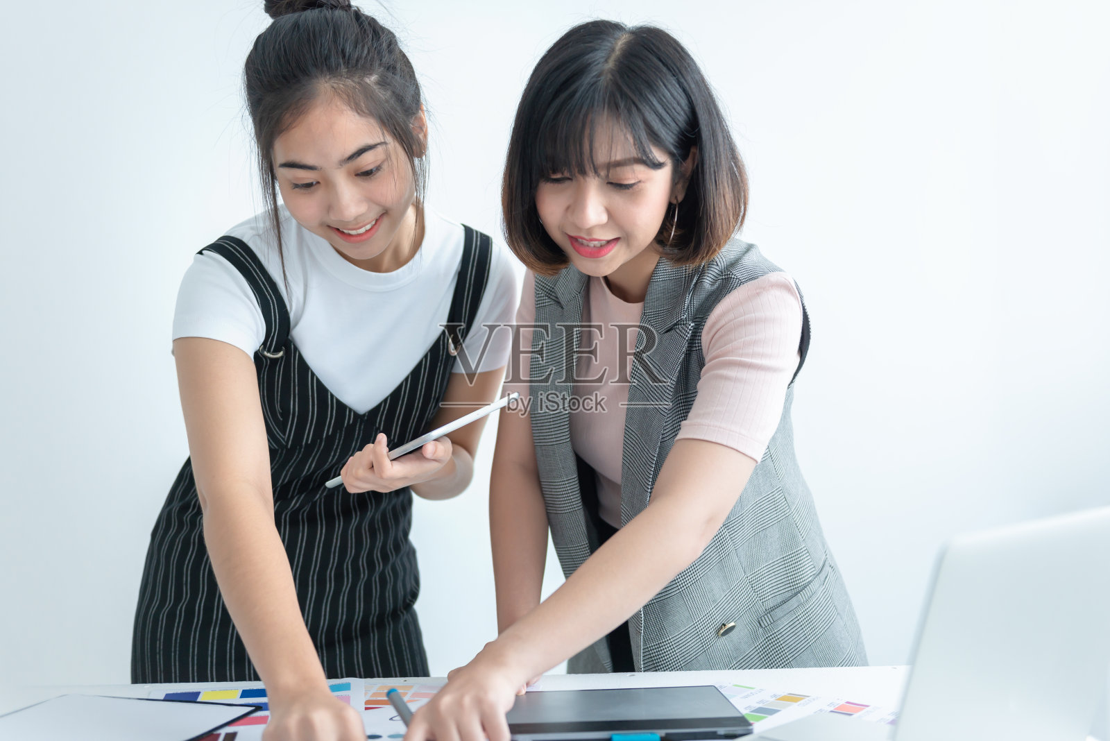 时装设计师时尚陈列室照片摄影图片