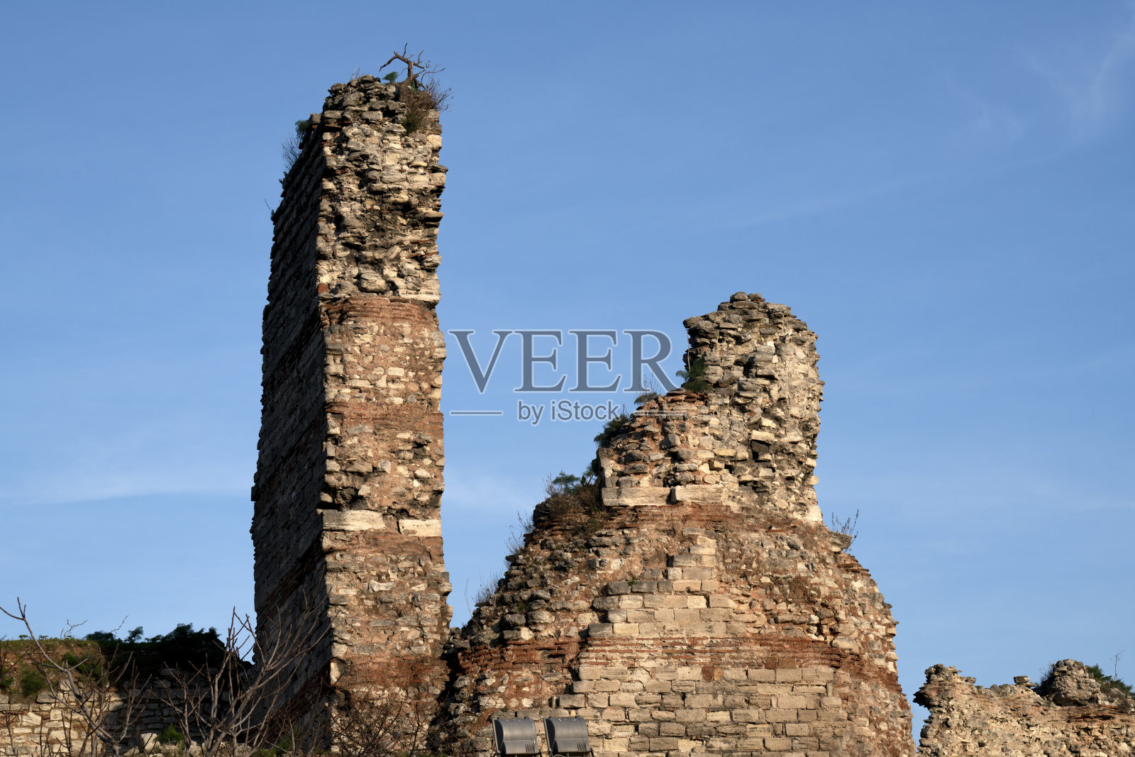 伊斯坦布尔的历史拜占庭墙。照片摄影图片