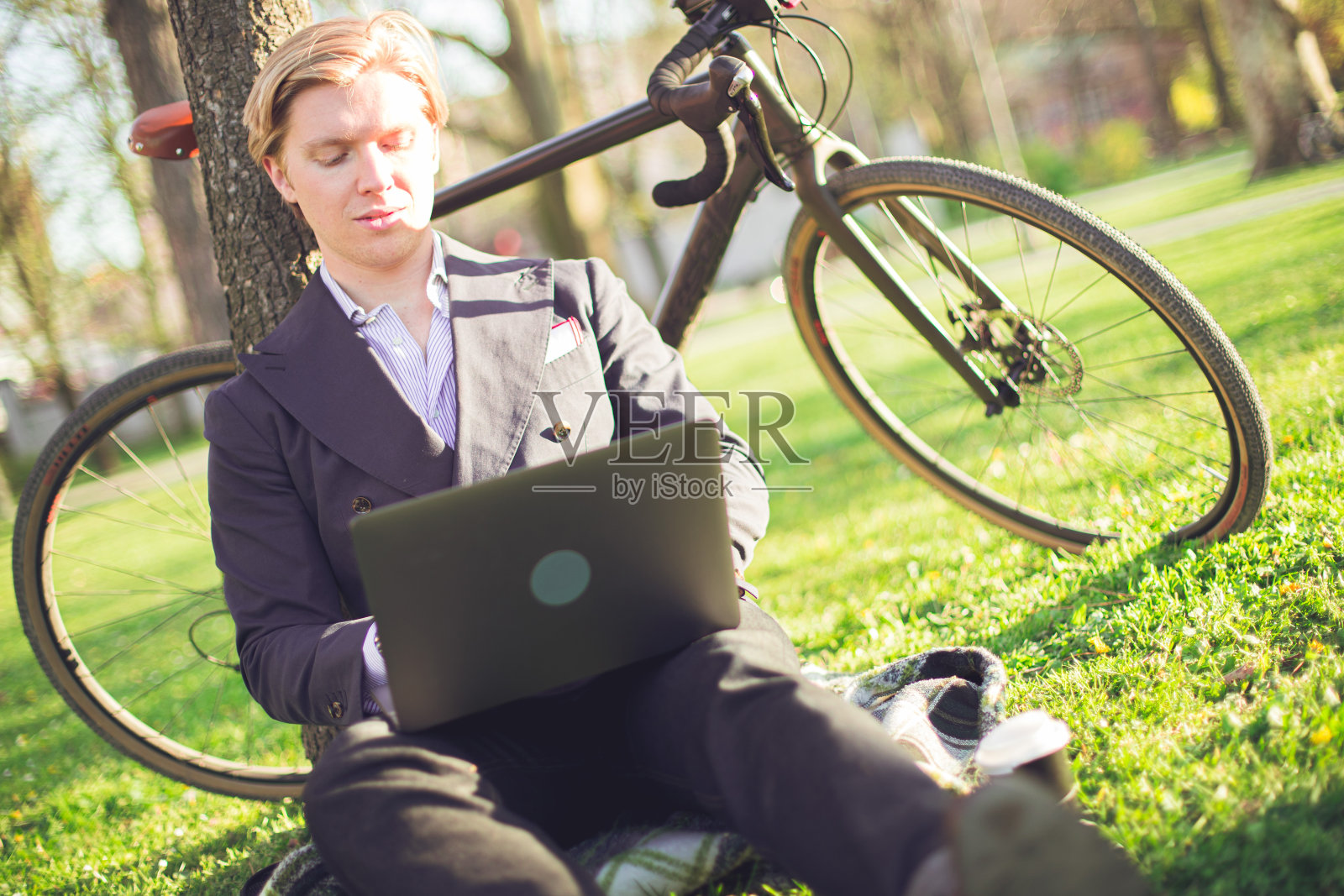 让人微笑的夏天照片摄影图片