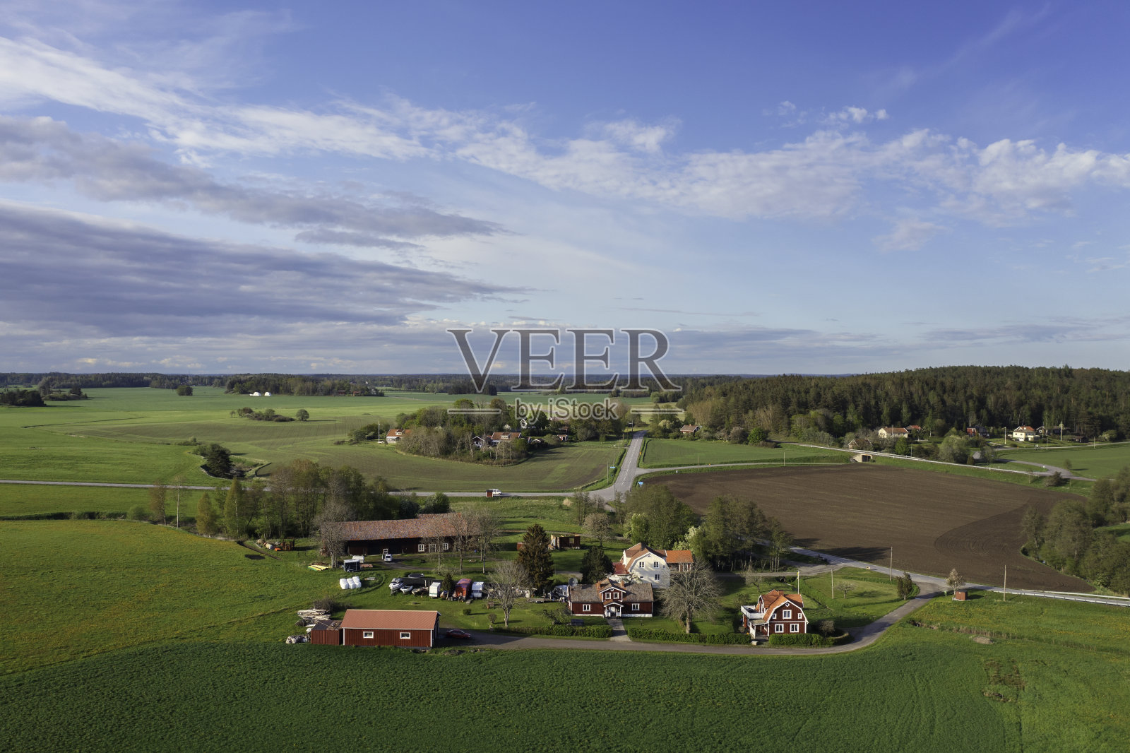 瑞典乡村的春天照片摄影图片