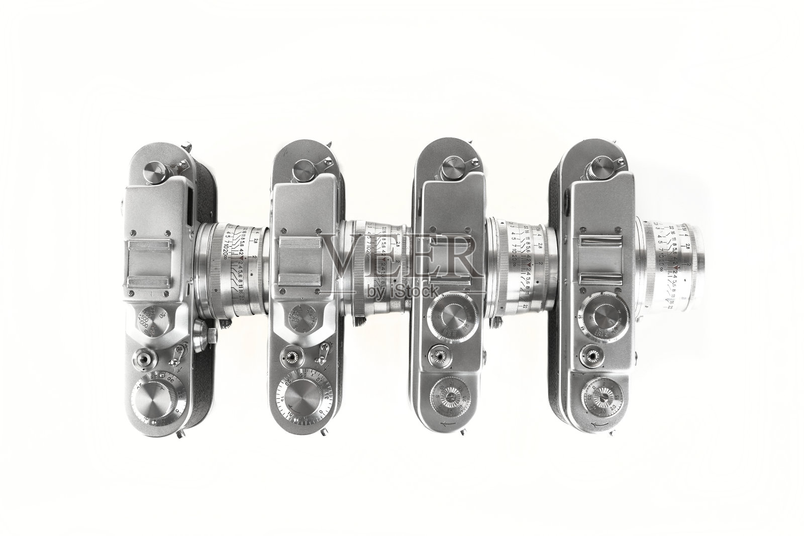 罕见的老式测距相机，在白色背景上发布50年代。照片摄影图片