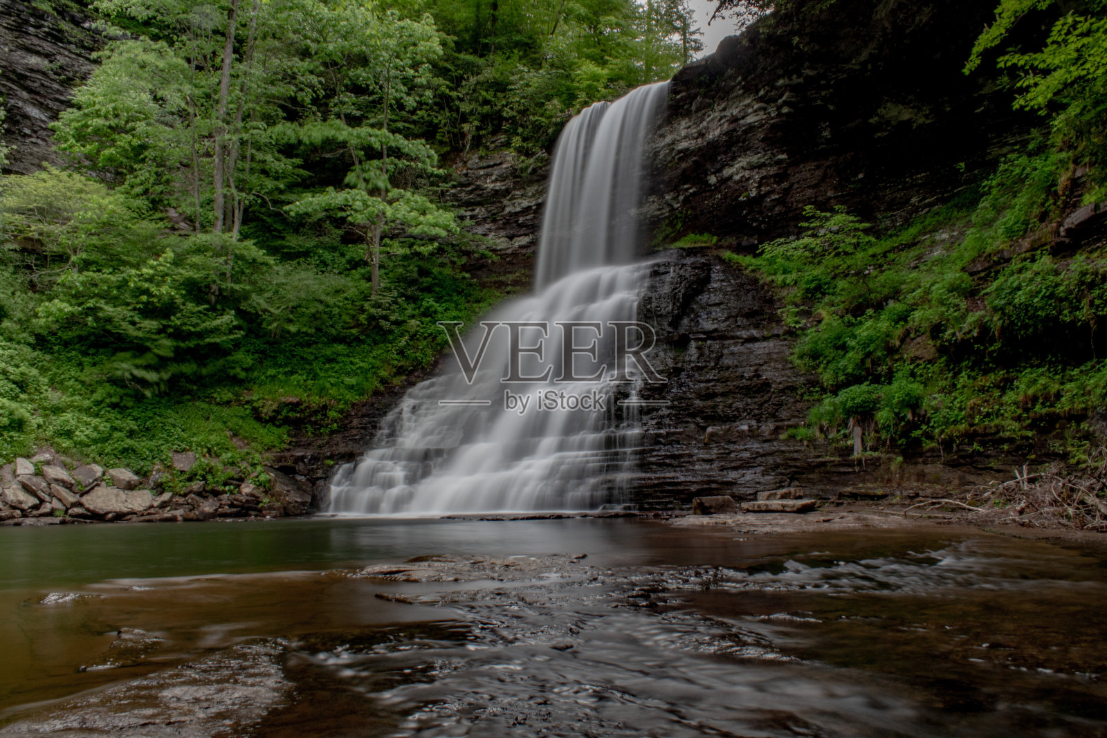 维吉尼亚州的喀斯卡德瀑布照片摄影图片