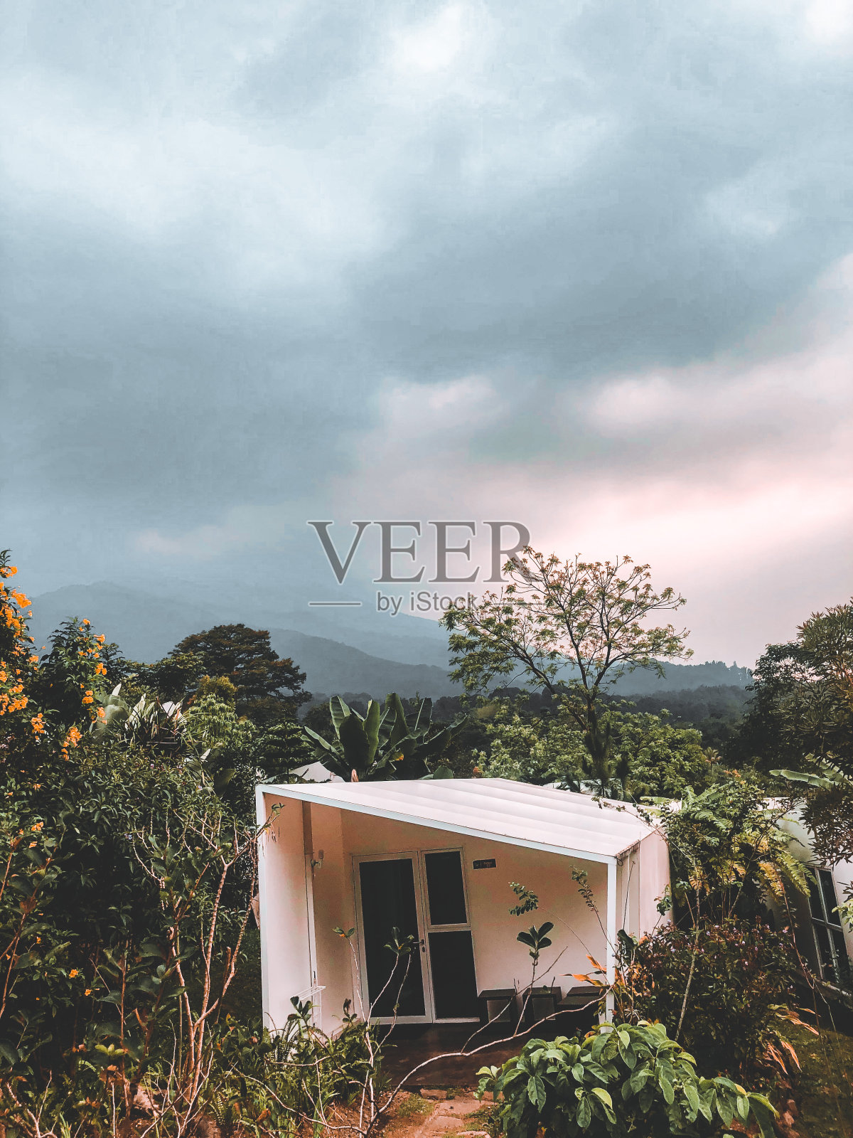 小房子照片摄影图片