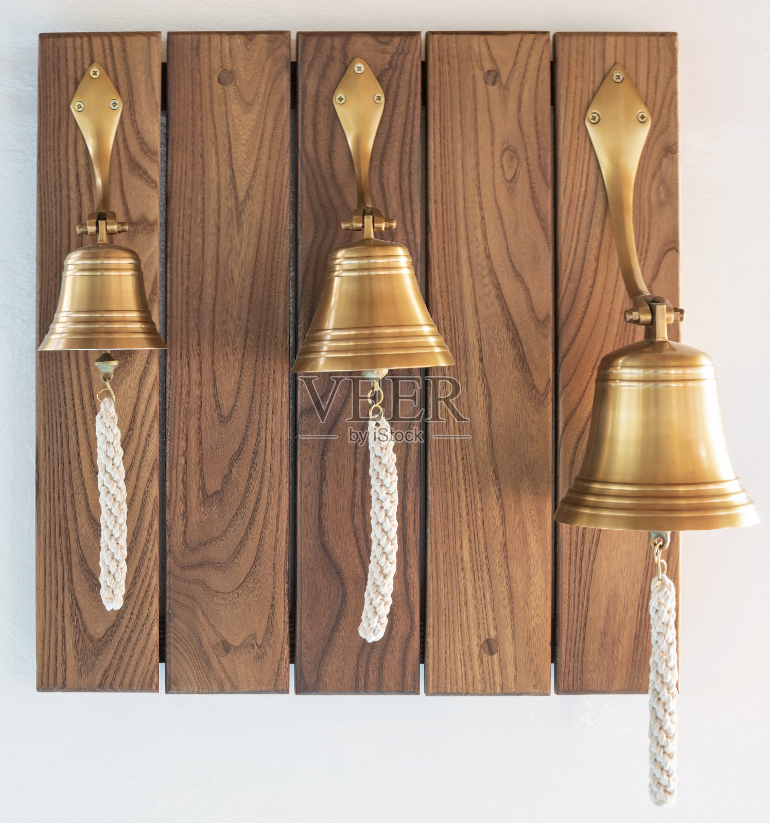 船的钟声照片摄影图片