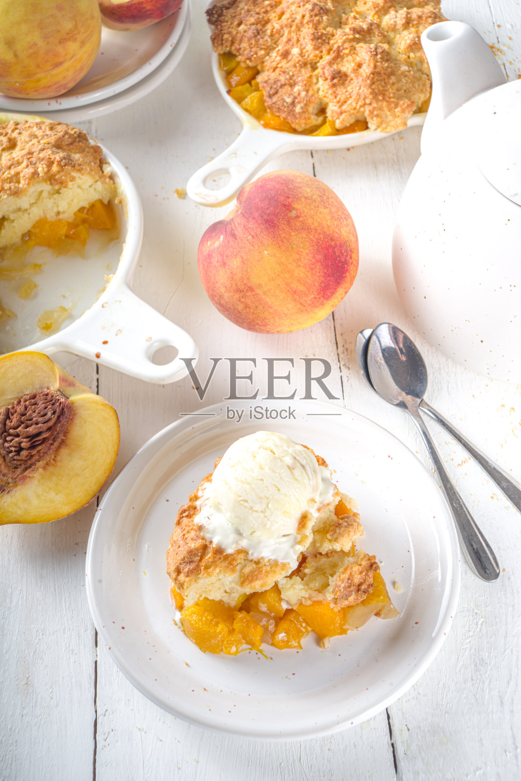 美味的自制桃子馅饼照片摄影图片