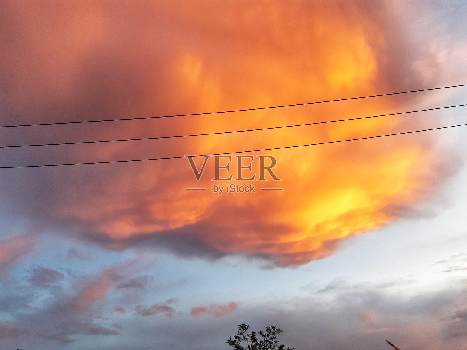 下午的天空照片摄影图片