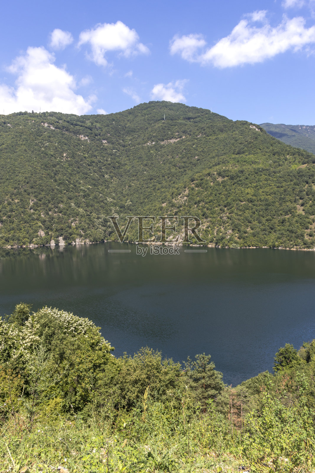 保加利亚瓦查水库令人惊叹的水景照片摄影图片