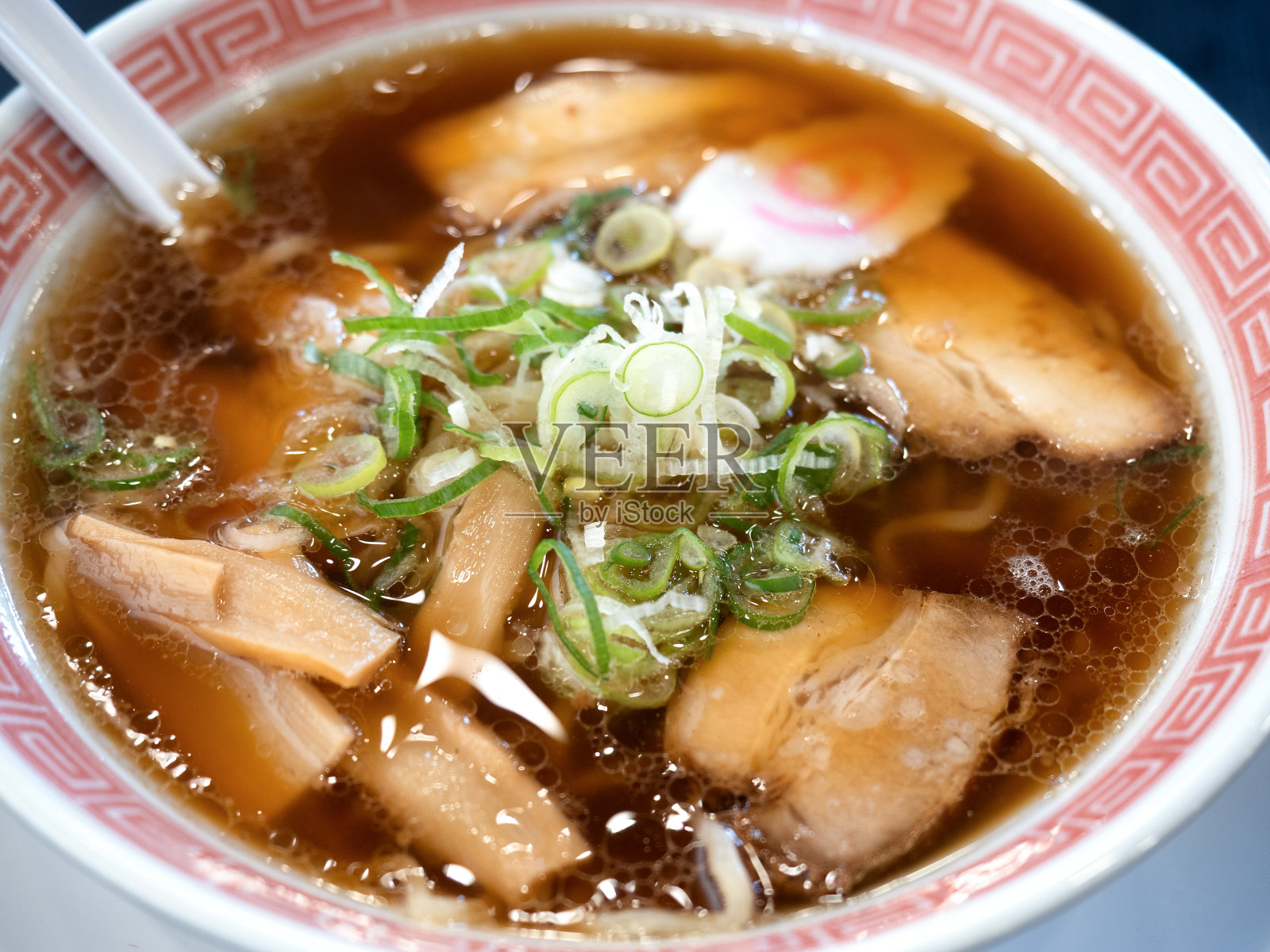 日本酱油拉面照片摄影图片