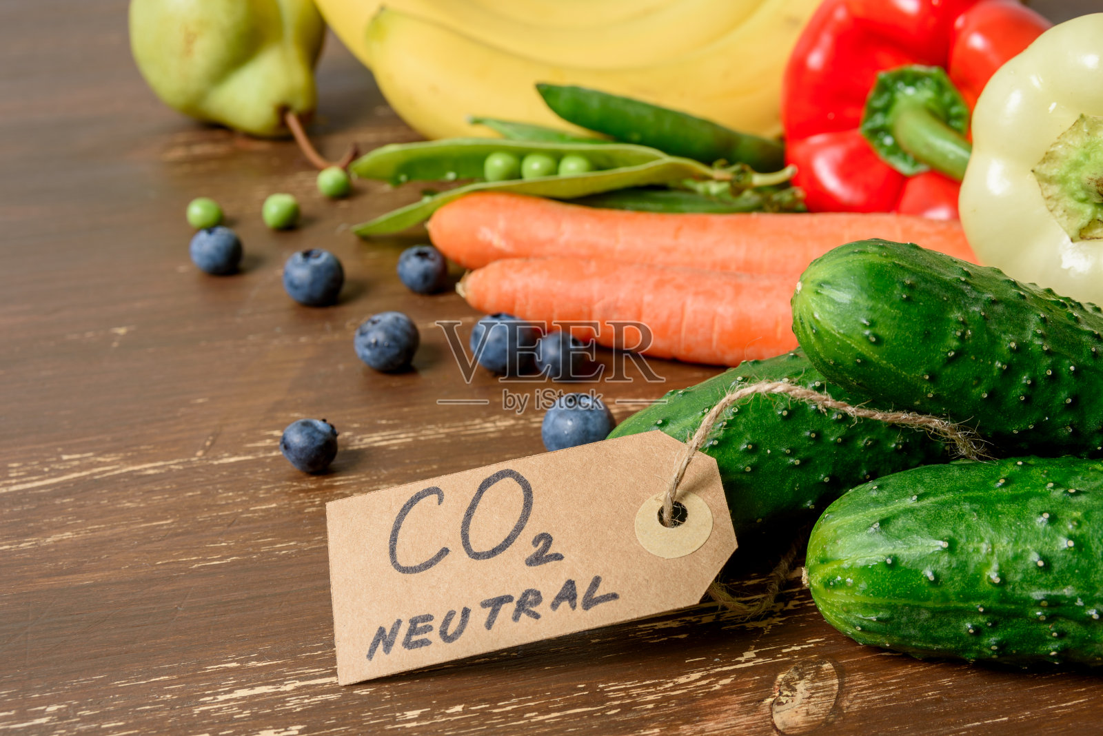有碳标签的本地蔬菜照片摄影图片