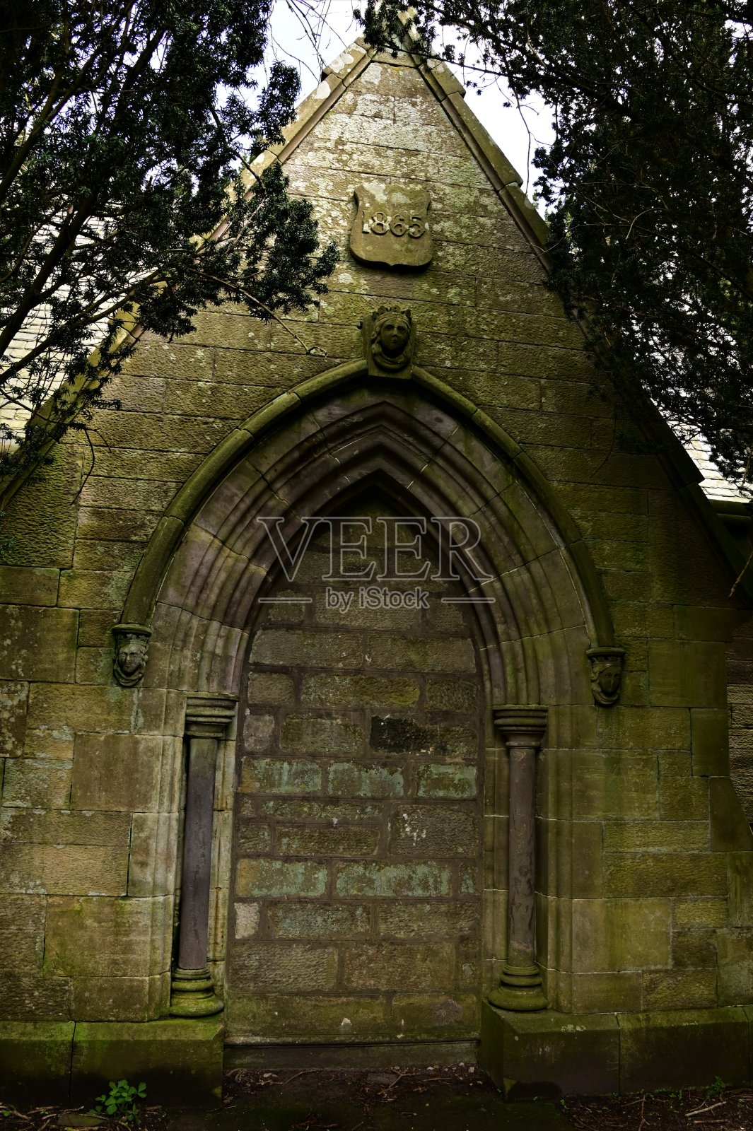 苏格兰的地标-利文湖陵墓照片摄影图片