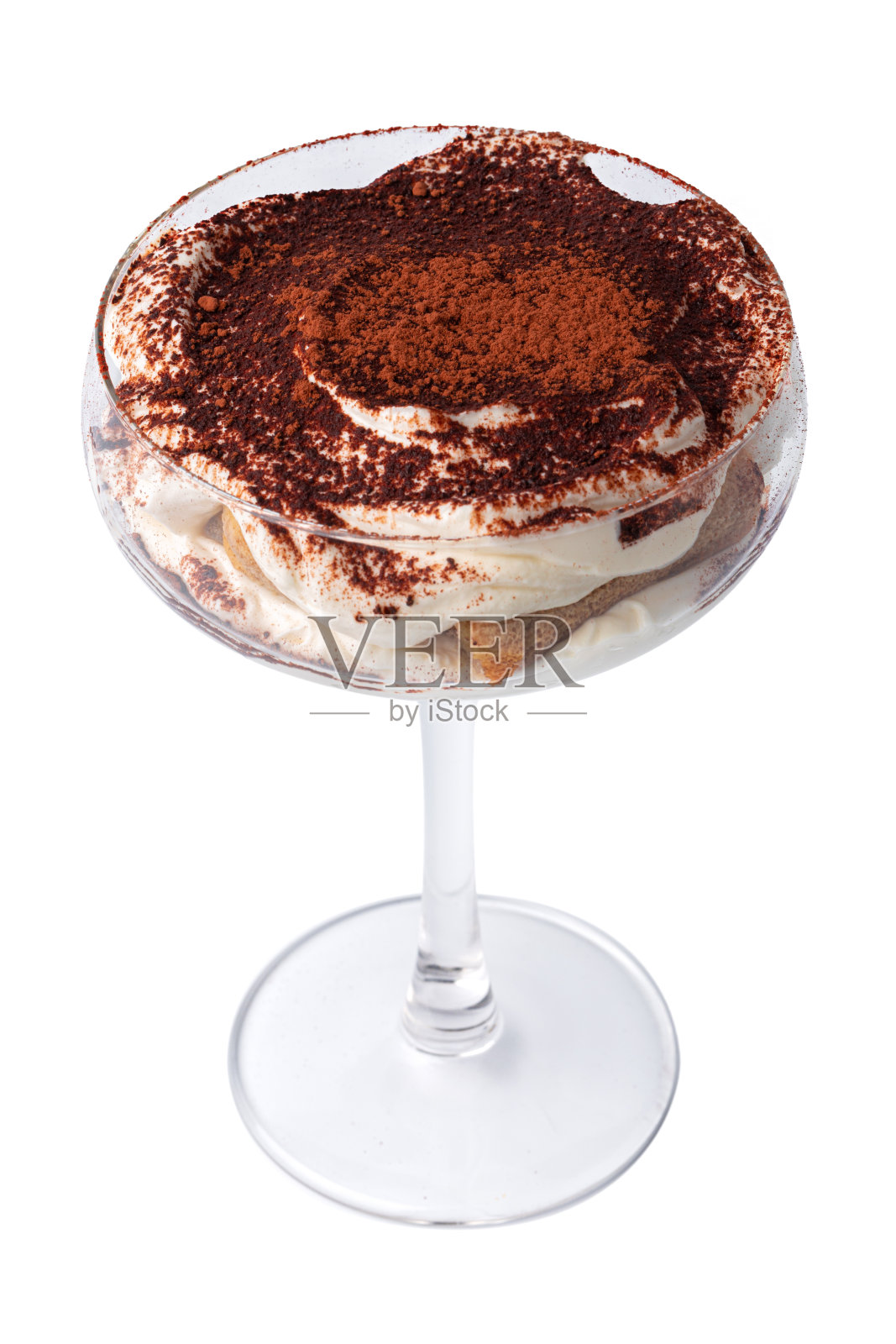 提拉米苏甜点在玻璃杯中孤立白色照片摄影图片