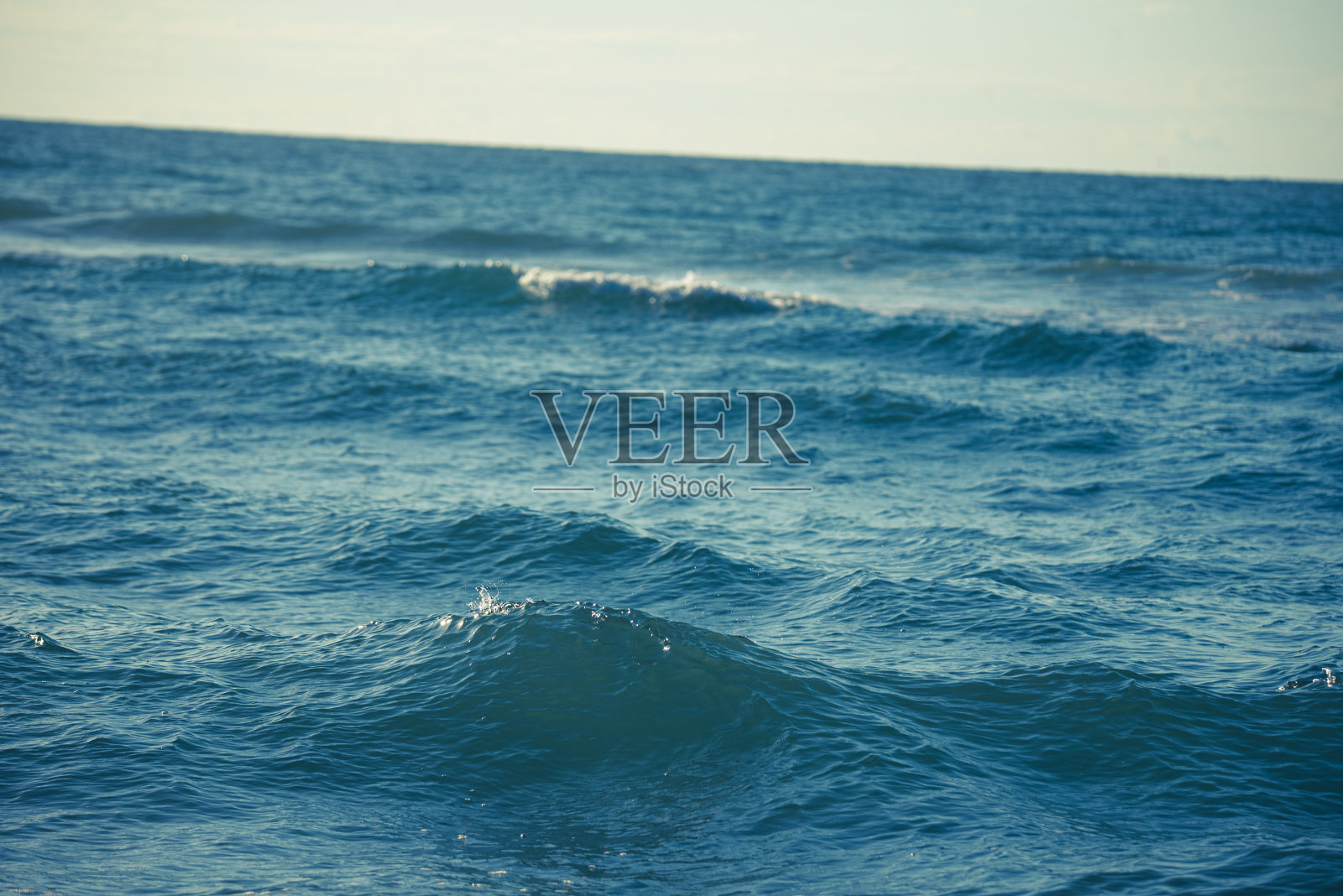 上桅帆岛海滩照片摄影图片