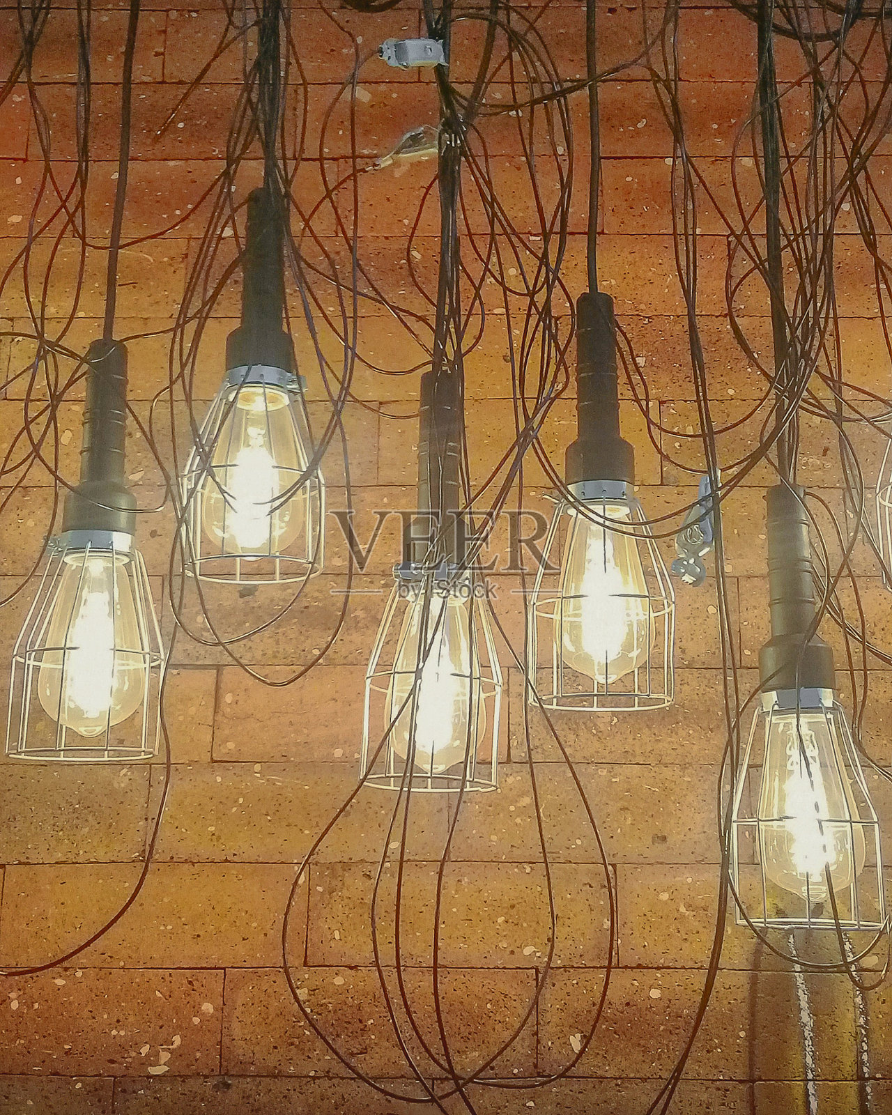 工业光吊坠照片摄影图片